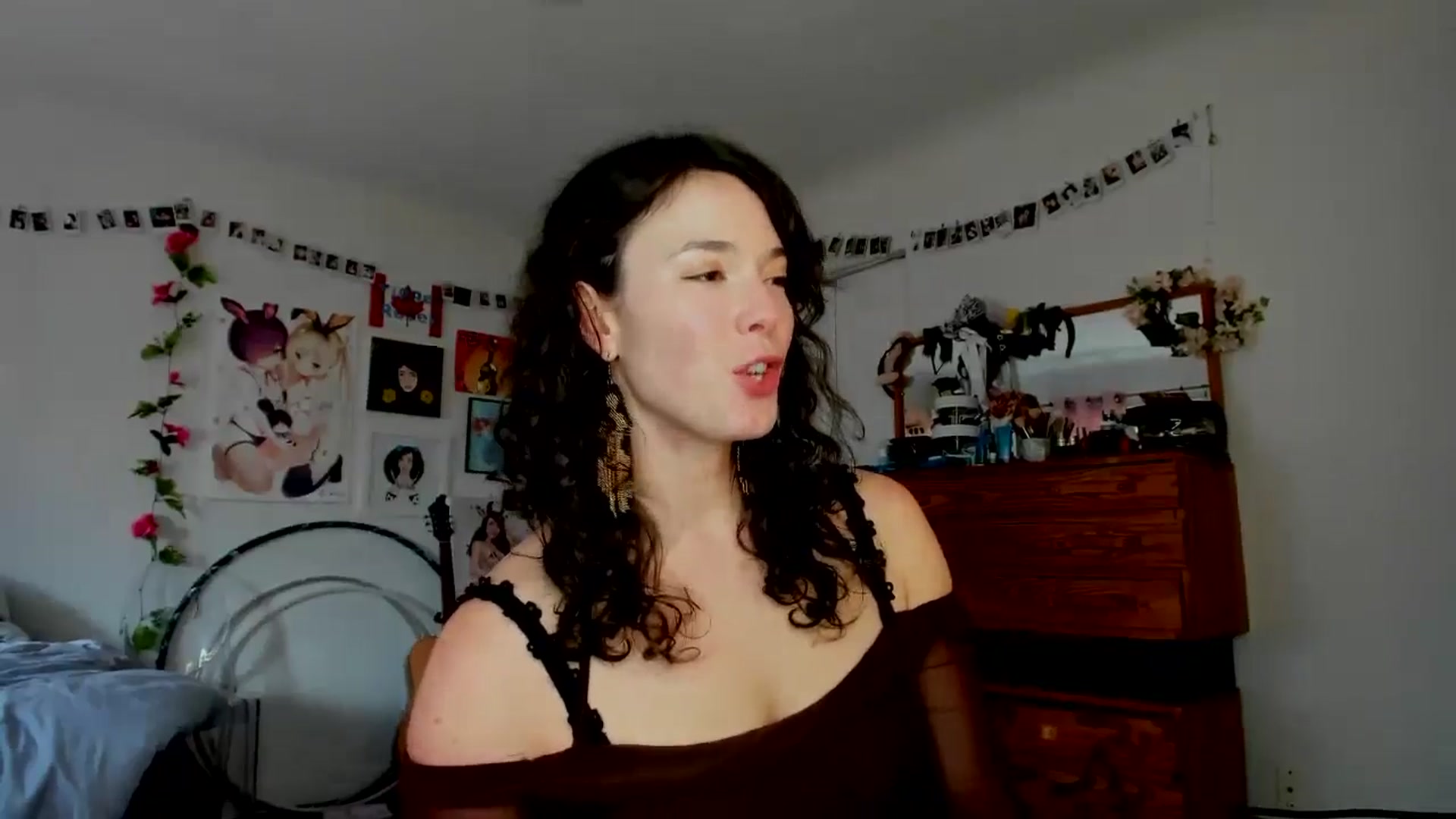 Gallery image thumbnail from TiggerRosey's myfreecams stream on, 08/15/2024, 01:08 image 8 of 20