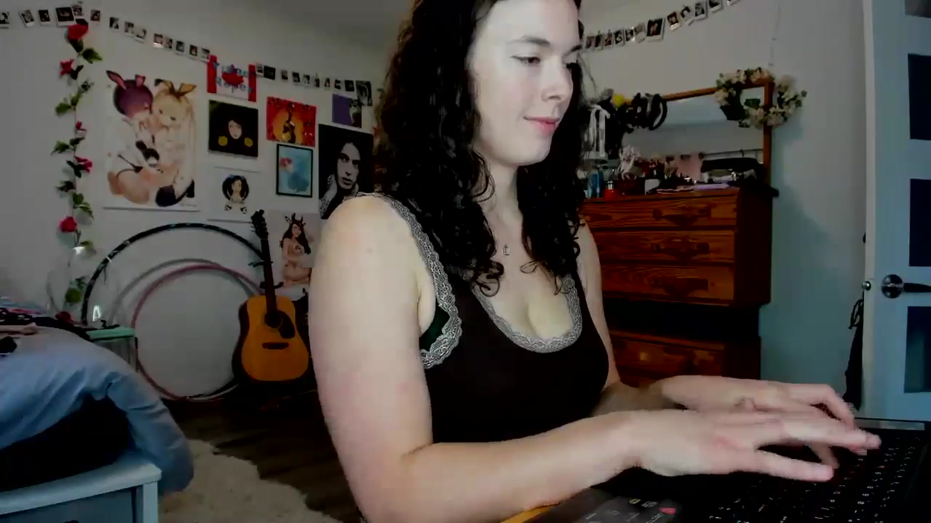 Gallery image thumbnail from TiggerRosey's myfreecams stream on, 08/22/2024, 01:04 image 7 of 20