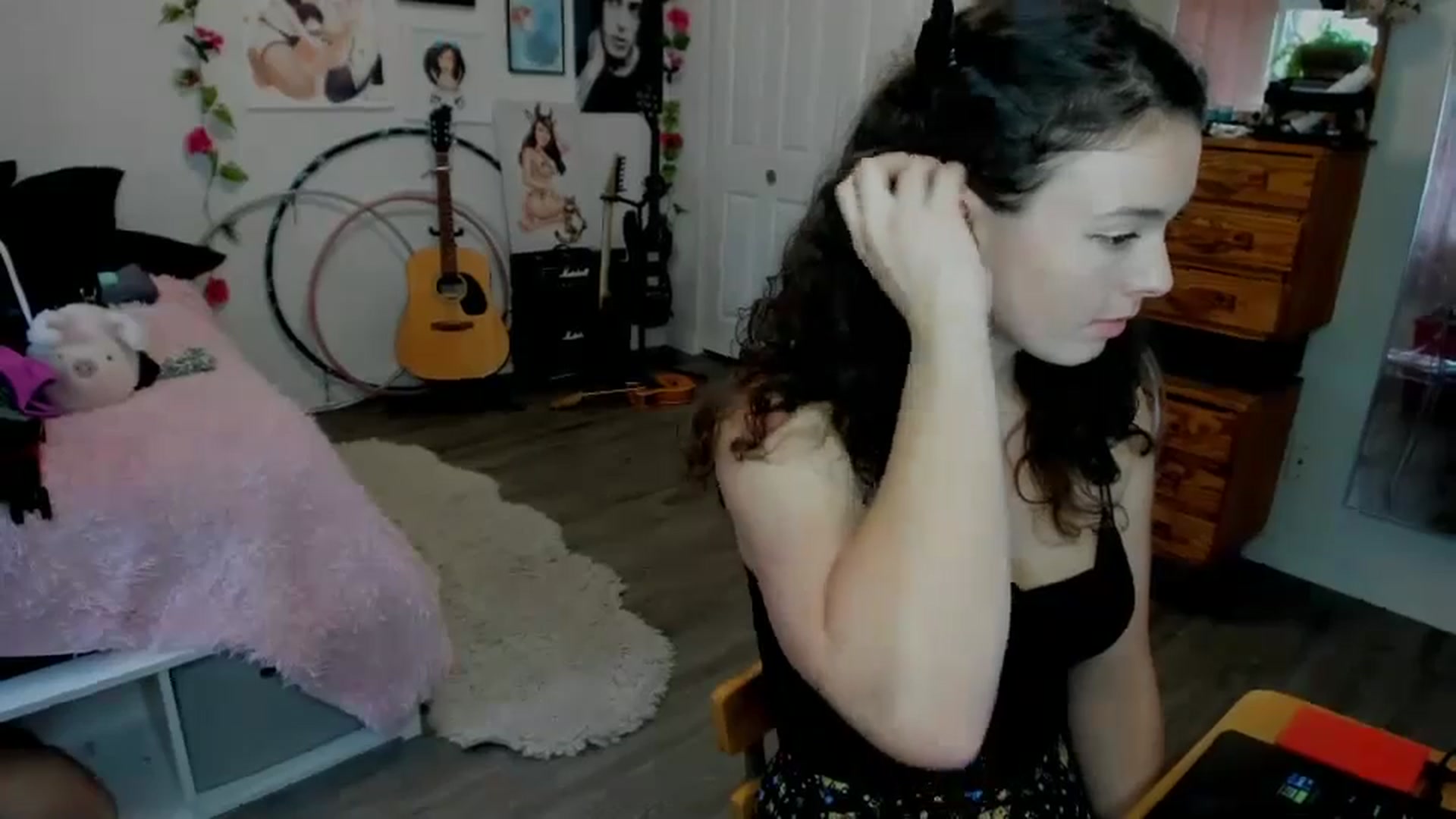 Gallery image thumbnail from TiggerRosey's myfreecams stream on, 09/24/2024, 22:00 image 17 of 20