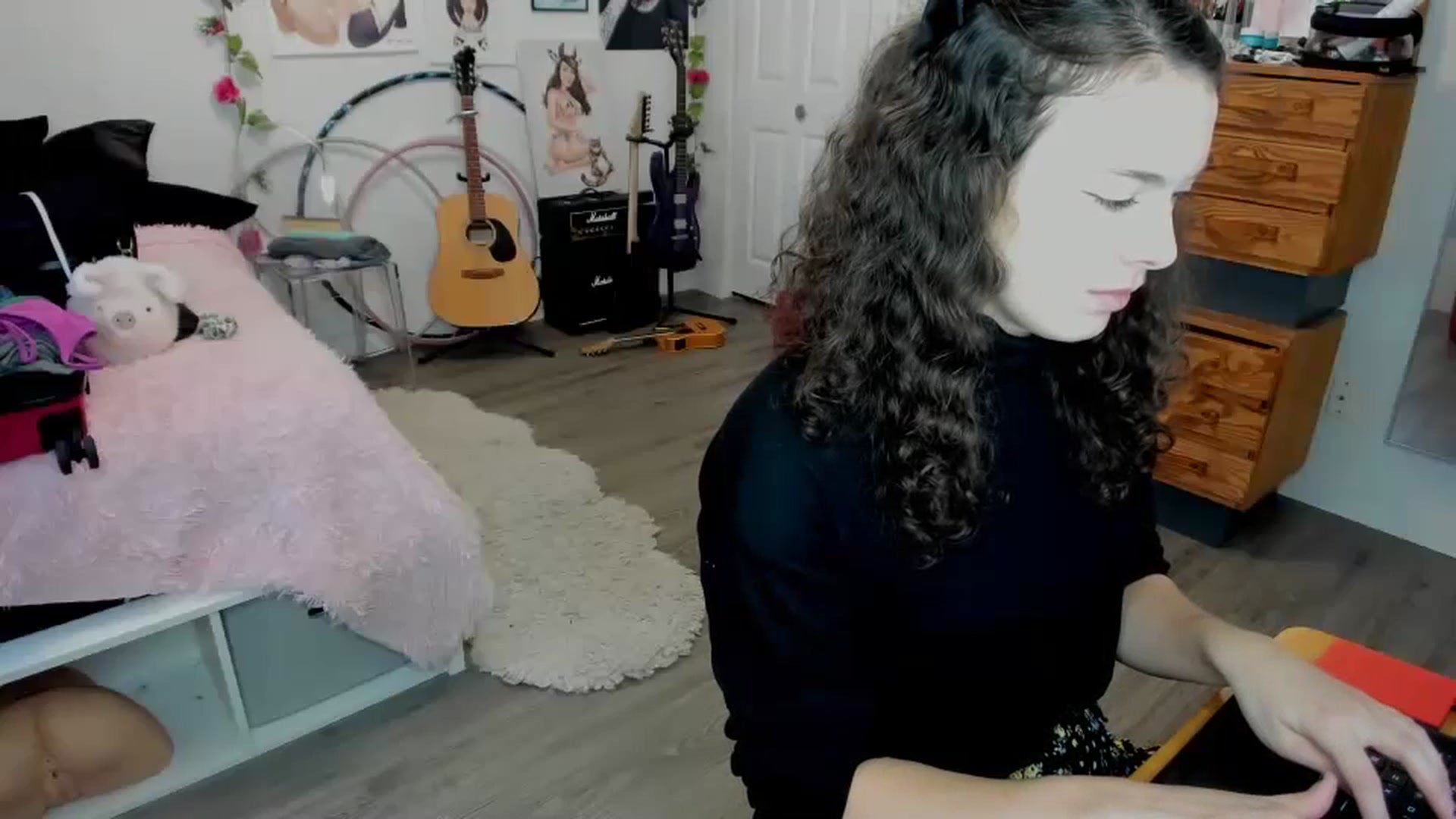 Gallery image thumbnail from TiggerRosey's myfreecams stream on, 09/24/2024, 22:00 image 3 of 20