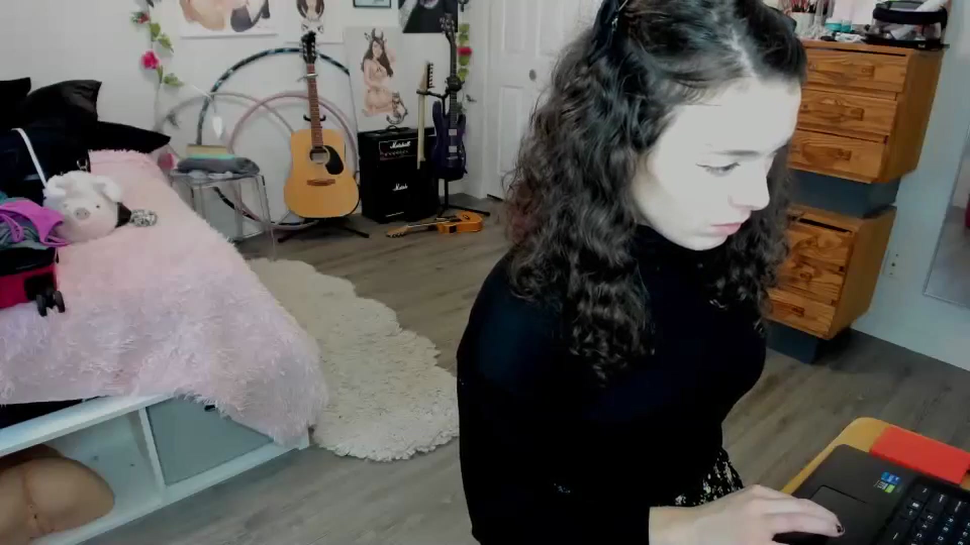 Gallery image thumbnail from TiggerRosey's myfreecams stream on, 09/24/2024, 22:00 image 9 of 20