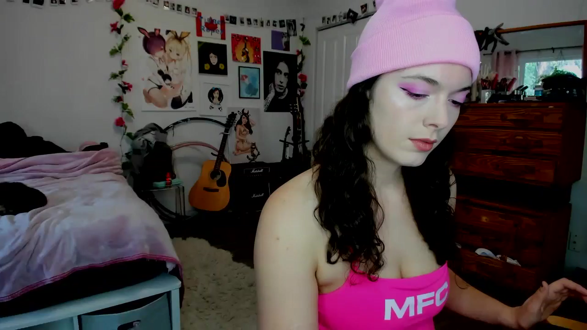 Gallery image thumbnail from TiggerRosey's myfreecams stream on, 10/03/2024, 23:14 image 10 of 20