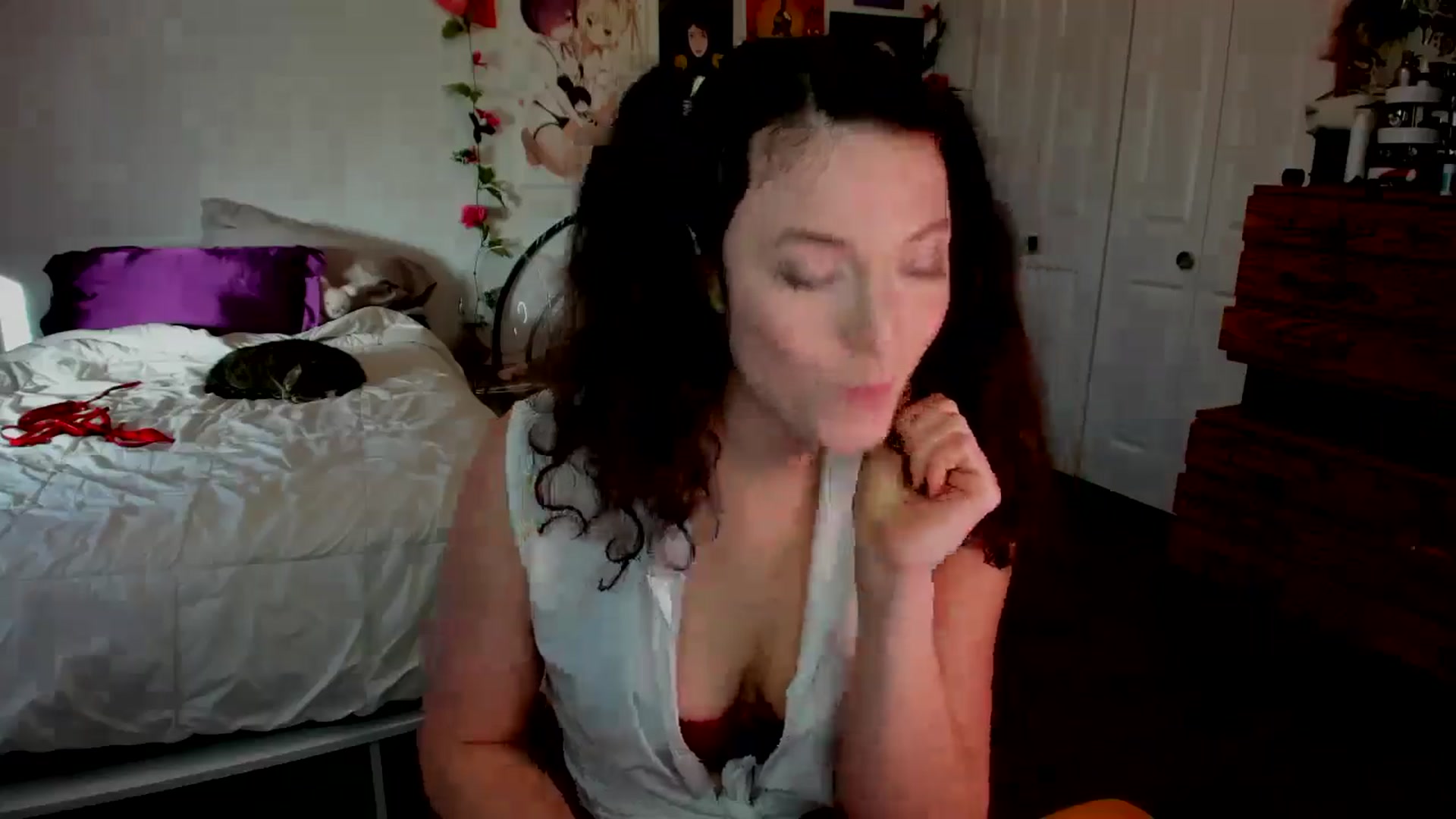 Gallery image thumbnail from TiggerRosey's myfreecams stream on, 03/01/2025, 24:54 image 10 of 20