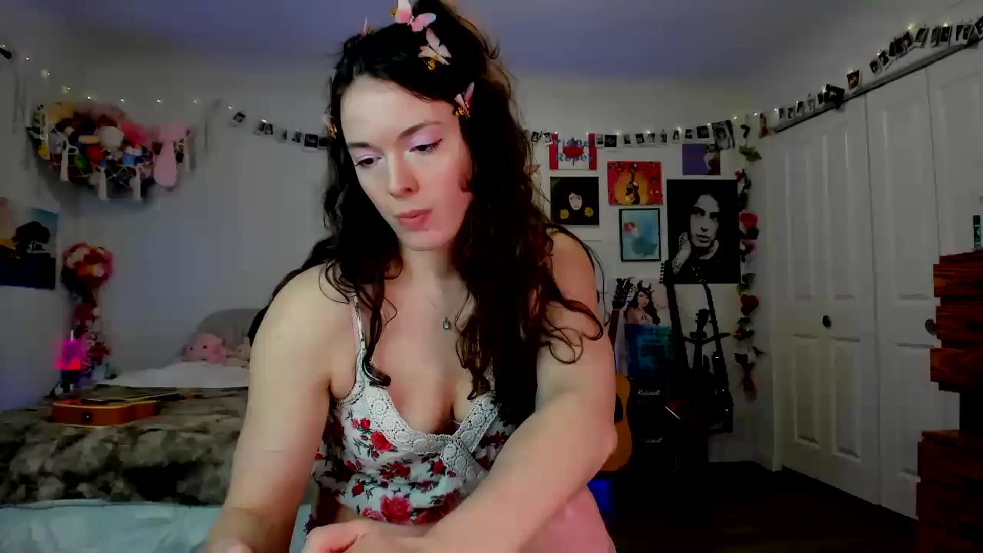 Gallery image thumbnail from TiggerRosey's myfreecams stream on, 03/15/2025, 03:05 image 18 of 20