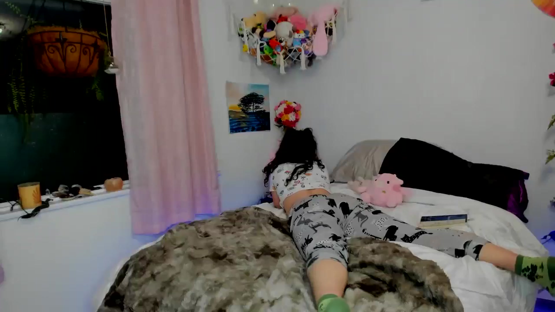 Gallery image thumbnail from TiggerRosey's myfreecams stream on, 03/15/2025, 07:33 image 7 of 20