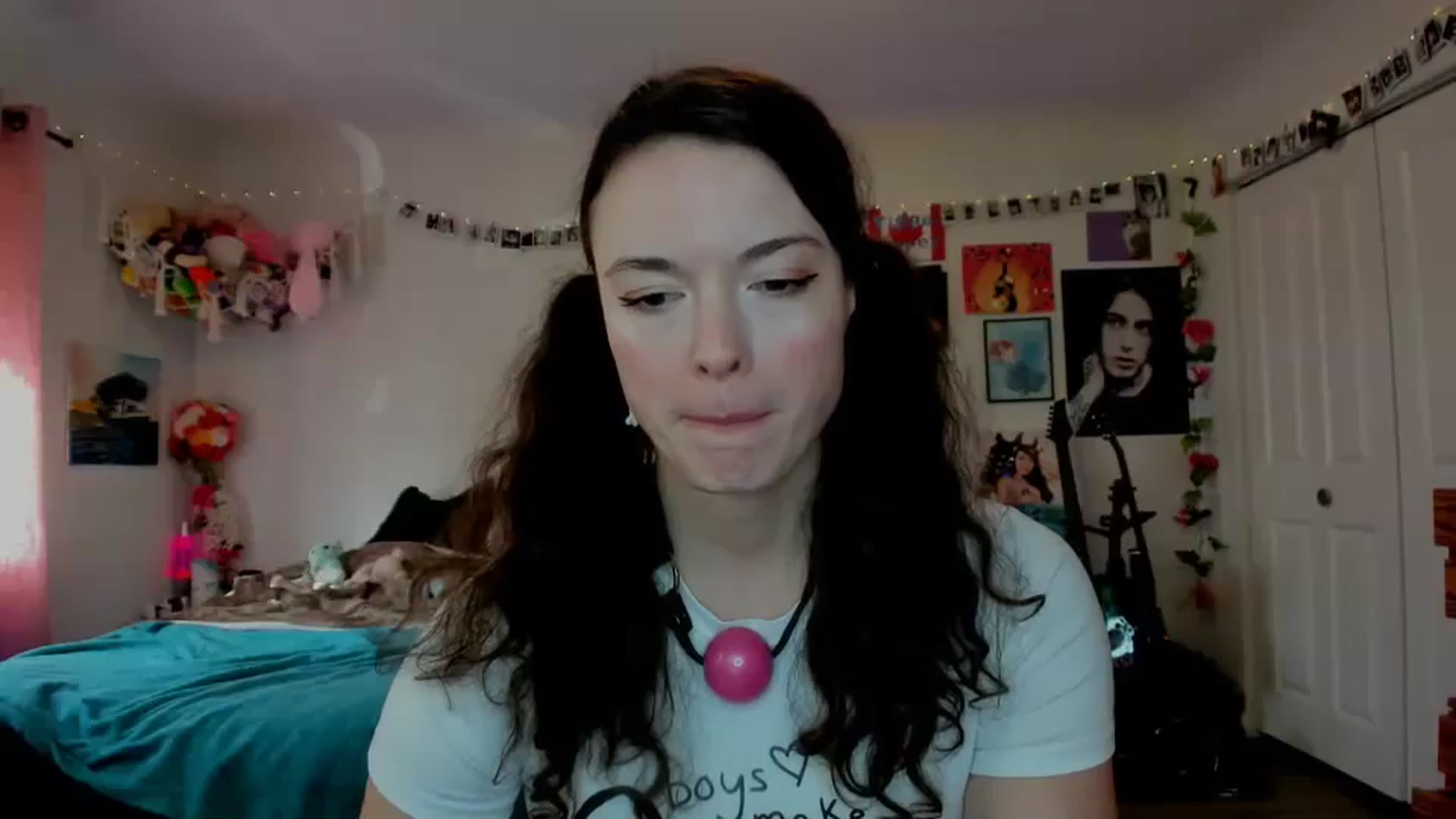 Gallery image thumbnail from TiggerRosey's myfreecams stream on, 04/12/2025, 24:29 image 16 of 20