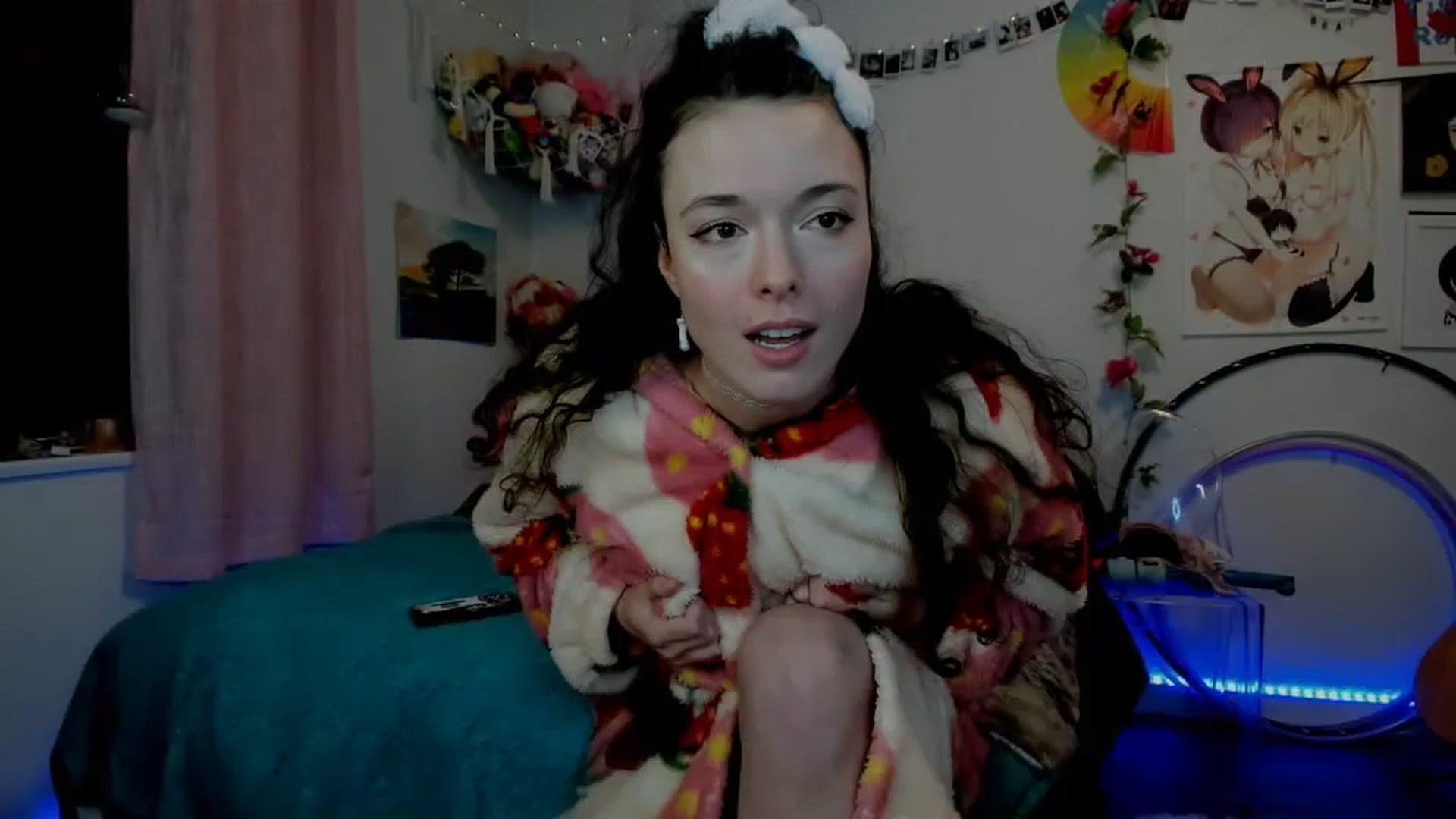 Gallery image thumbnail from TiggerRosey's myfreecams stream on, 04/12/2025, 05:41 image 15 of 20