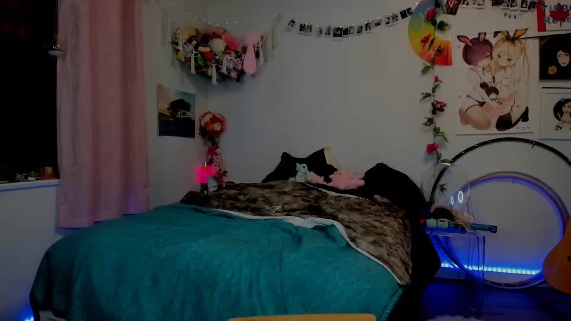 Gallery image thumbnail from TiggerRosey's myfreecams stream on, 04/12/2025, 05:41 image 11 of 20