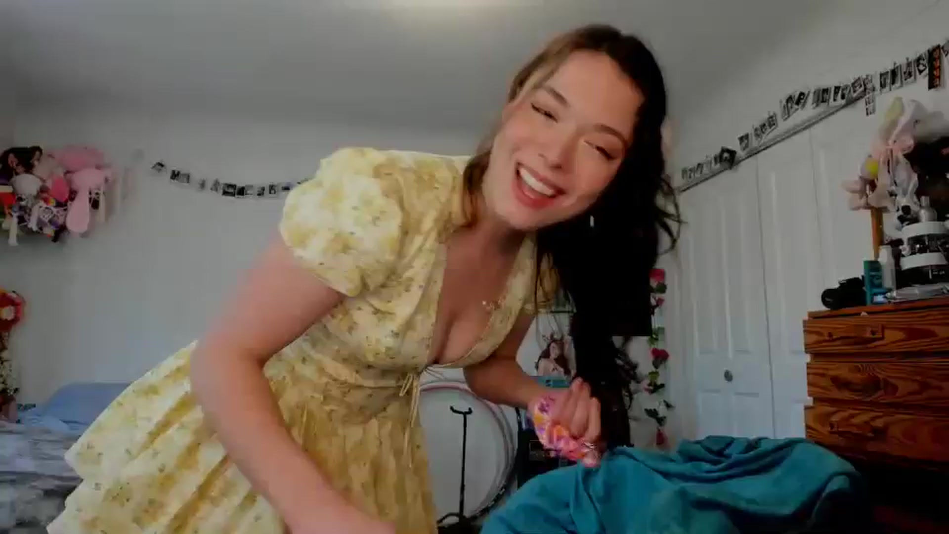Gallery image thumbnail from TiggerRosey's myfreecams stream on, 04/20/2025, 23:51 image 1 of 20