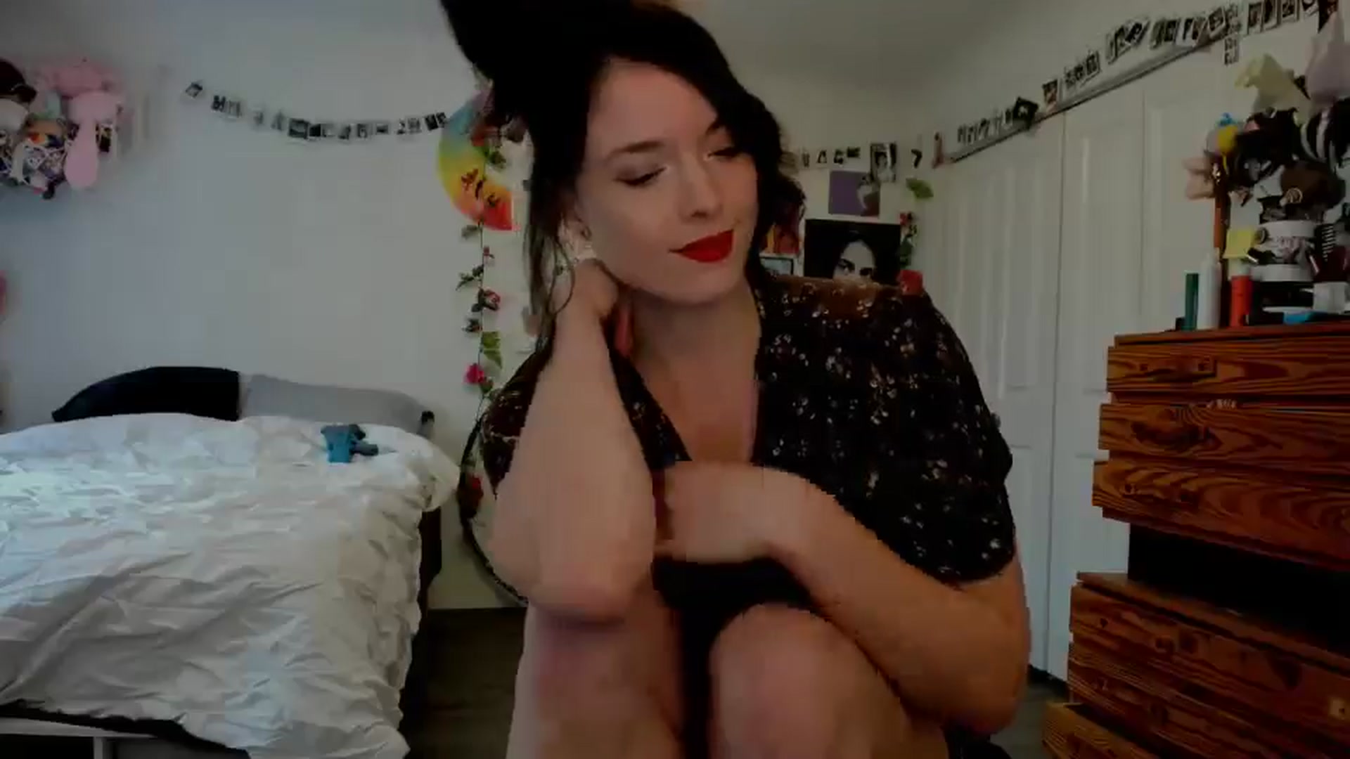 Gallery image thumbnail from TiggerRosey's myfreecams stream on, 05/08/2025, 23:30 image 15 of 20