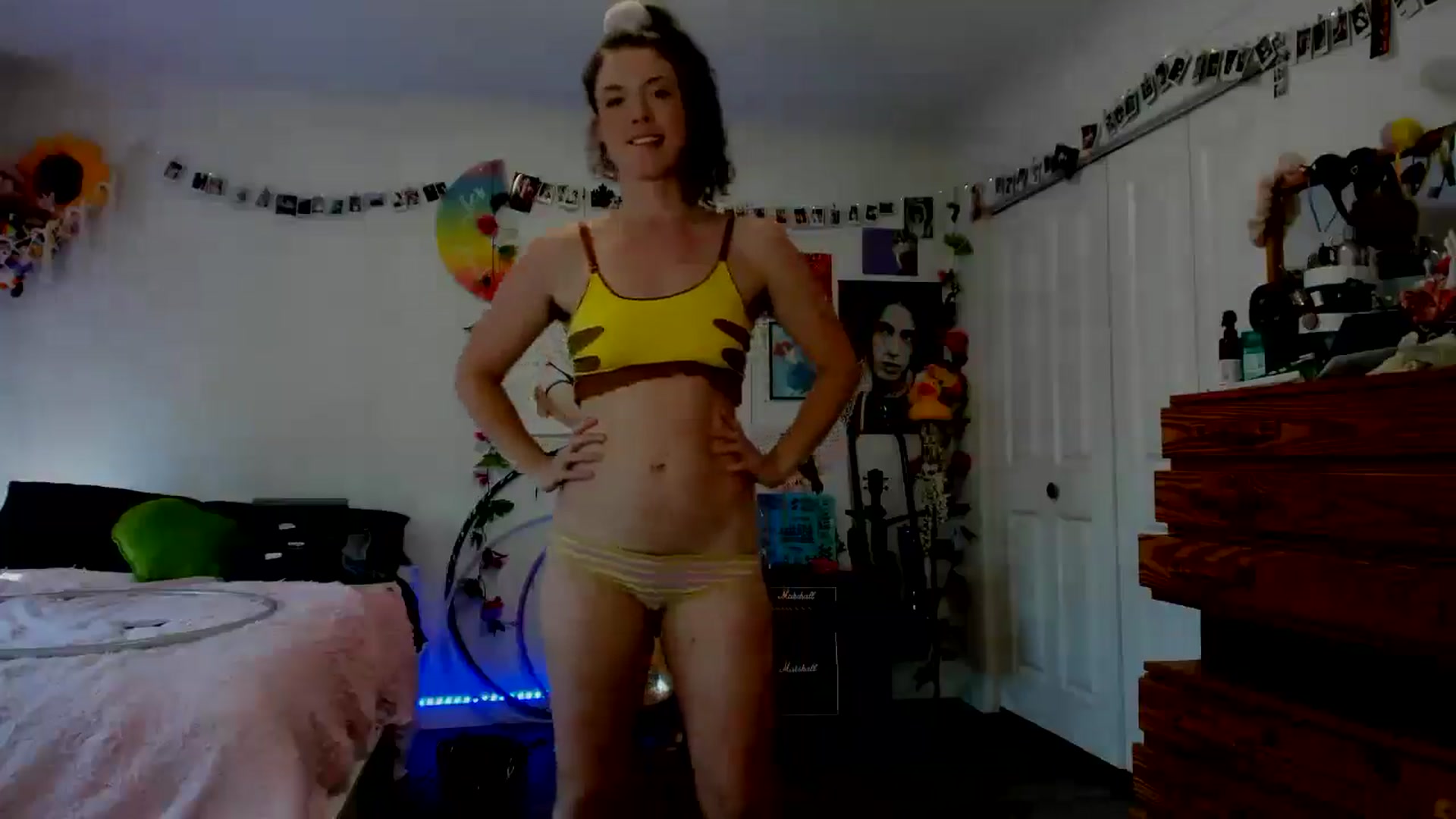 Gallery image thumbnail from TiggerRosey's myfreecams stream on, 09/04/2025, 24:04 image 17 of 20