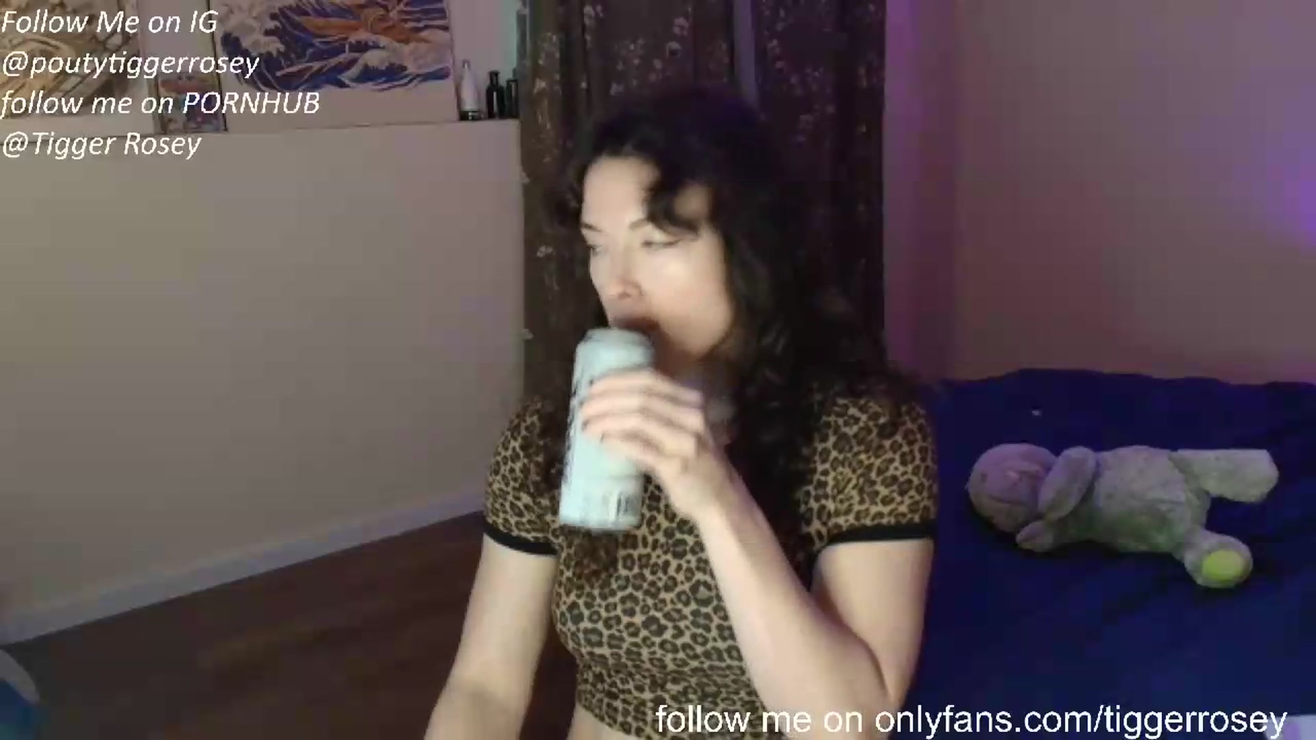Gallery image thumbnail from TiggerRosey's myfreecams stream on, 05/26/2026, 20:29 image 16 of 20