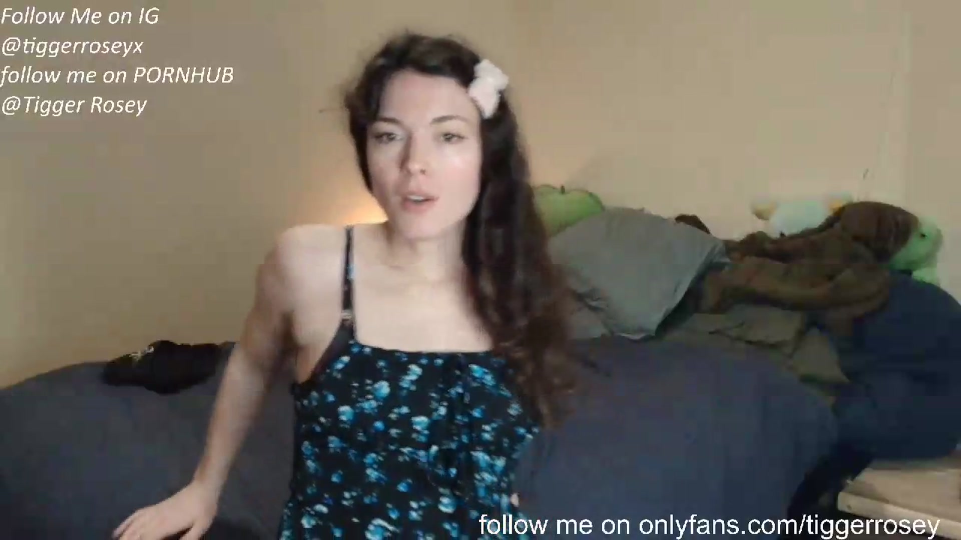Gallery image thumbnail from TiggerRosey's myfreecams stream on, 05/27/2026, 20:32 image 14 of 20