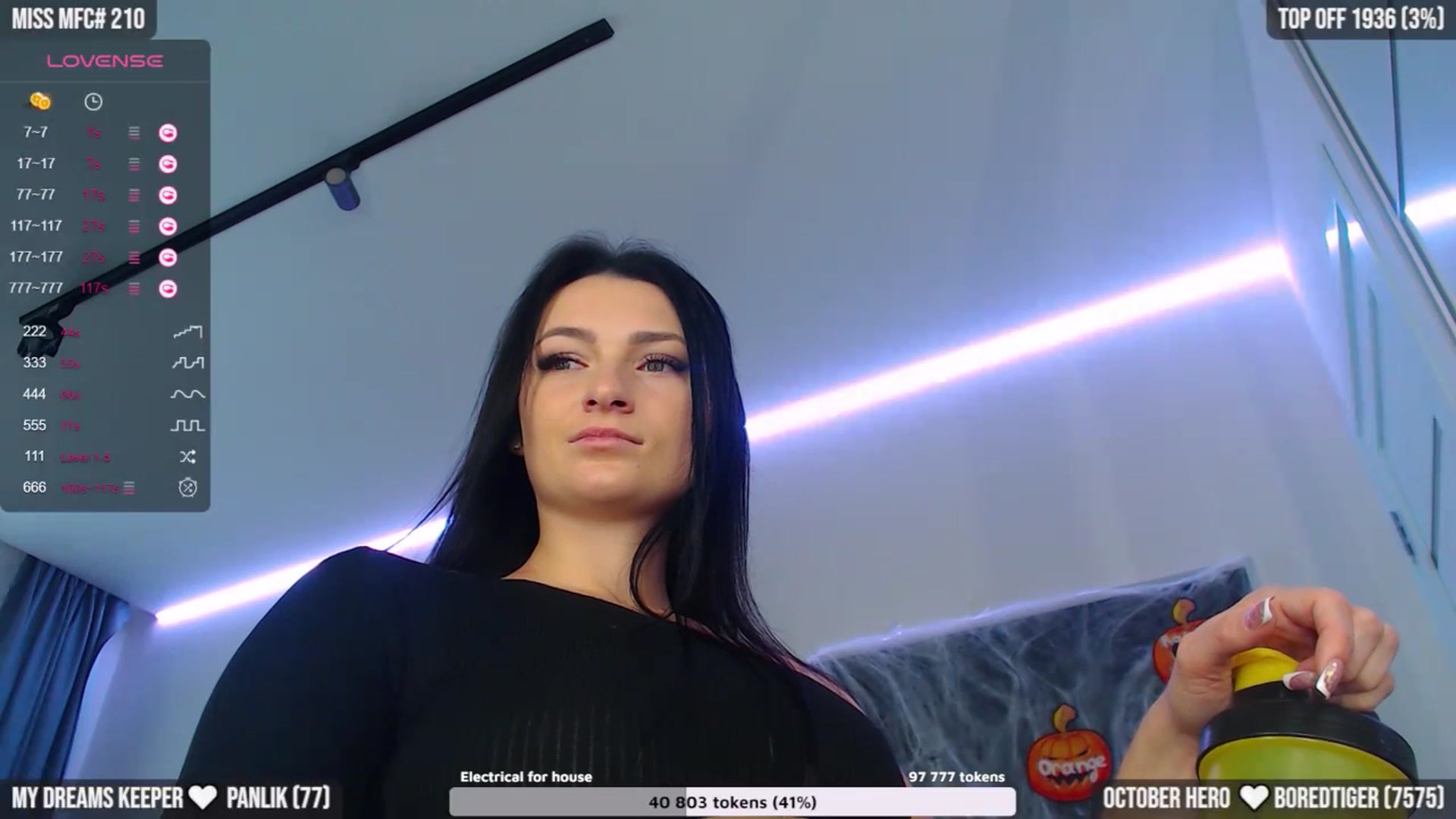 Gallery image thumbnail from TighttAss's myfreecams stream on, 10/24/2023, 05:07 image 12 of 20
