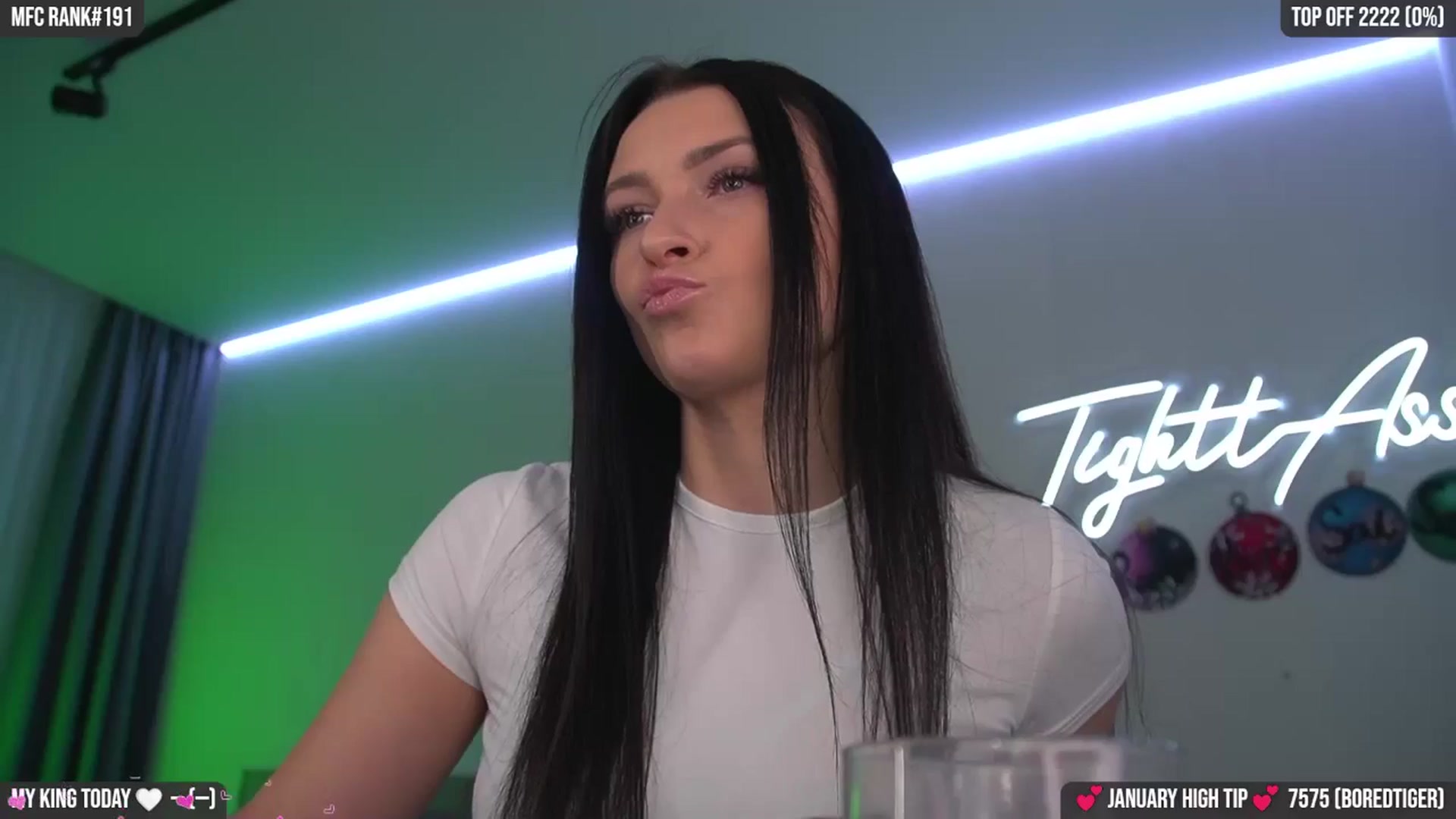 Gallery image thumbnail from TighttAss's myfreecams stream on, 01/09/2025, 04:22 image 3 of 20