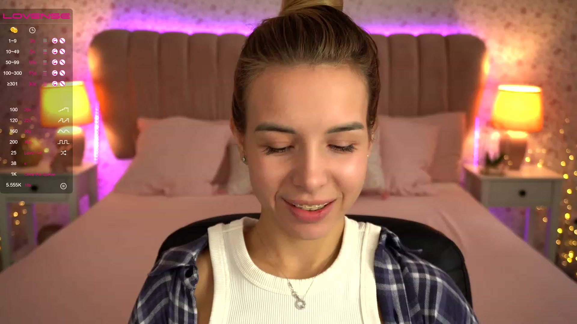 Gallery image thumbnail from Tilli's myfreecams stream on, 12/02/2023, 09:05 image 6 of 20
