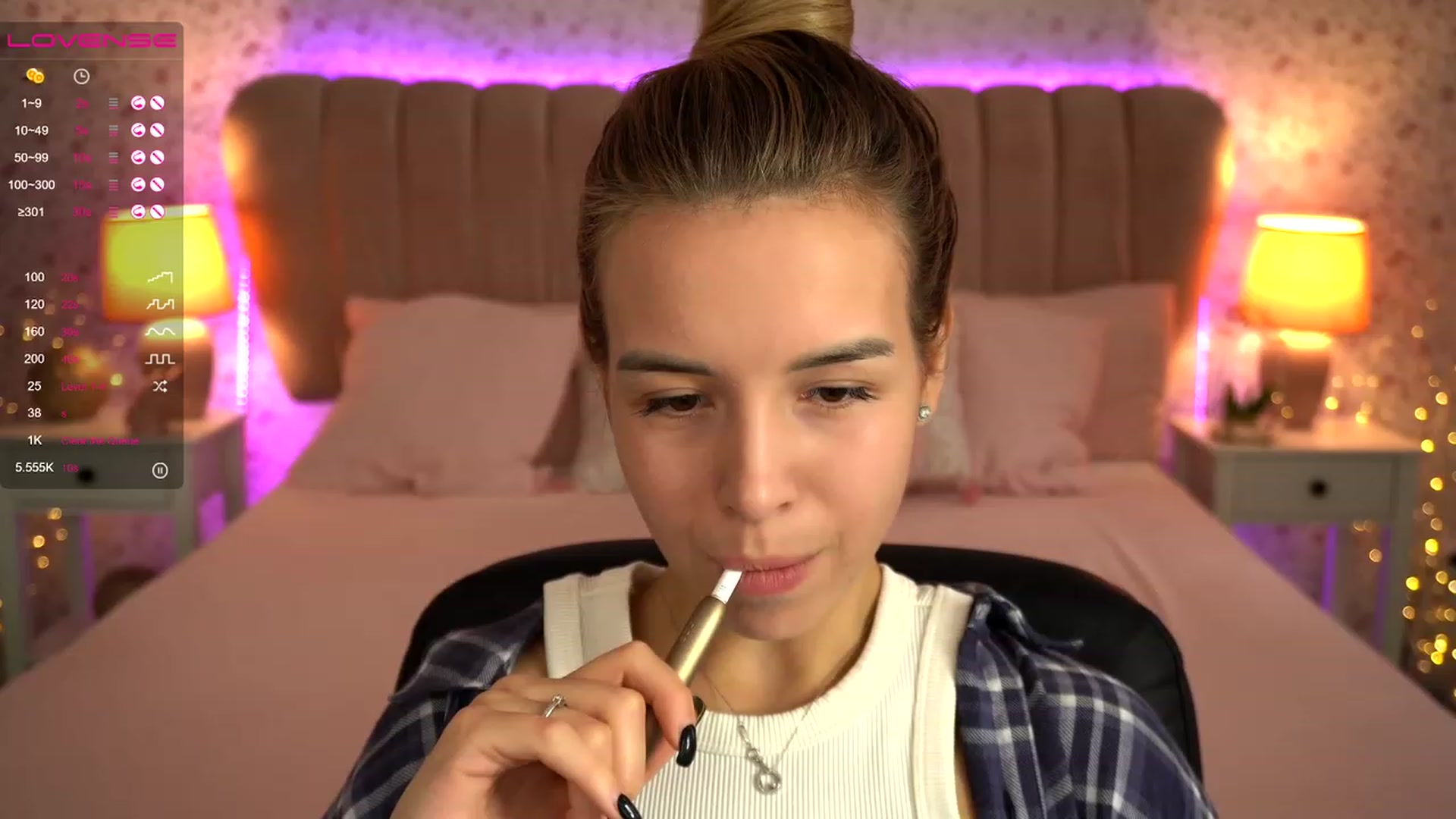 Gallery image thumbnail from Tilli's myfreecams stream on, 12/02/2023, 09:05 image 9 of 20