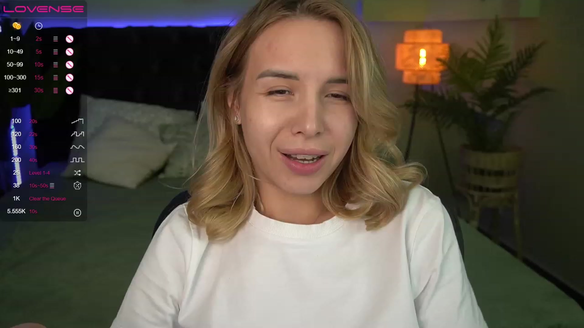 Gallery image thumbnail from Tilli's myfreecams stream on, 12/04/2023, 13:35 image 10 of 20