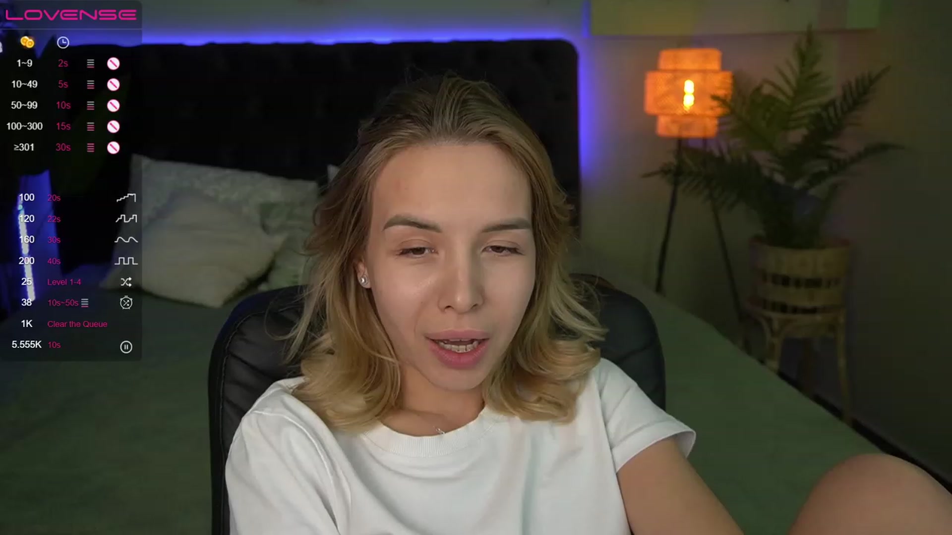 Gallery image thumbnail from Tilli's myfreecams stream on, 12/04/2023, 13:35 image 6 of 20