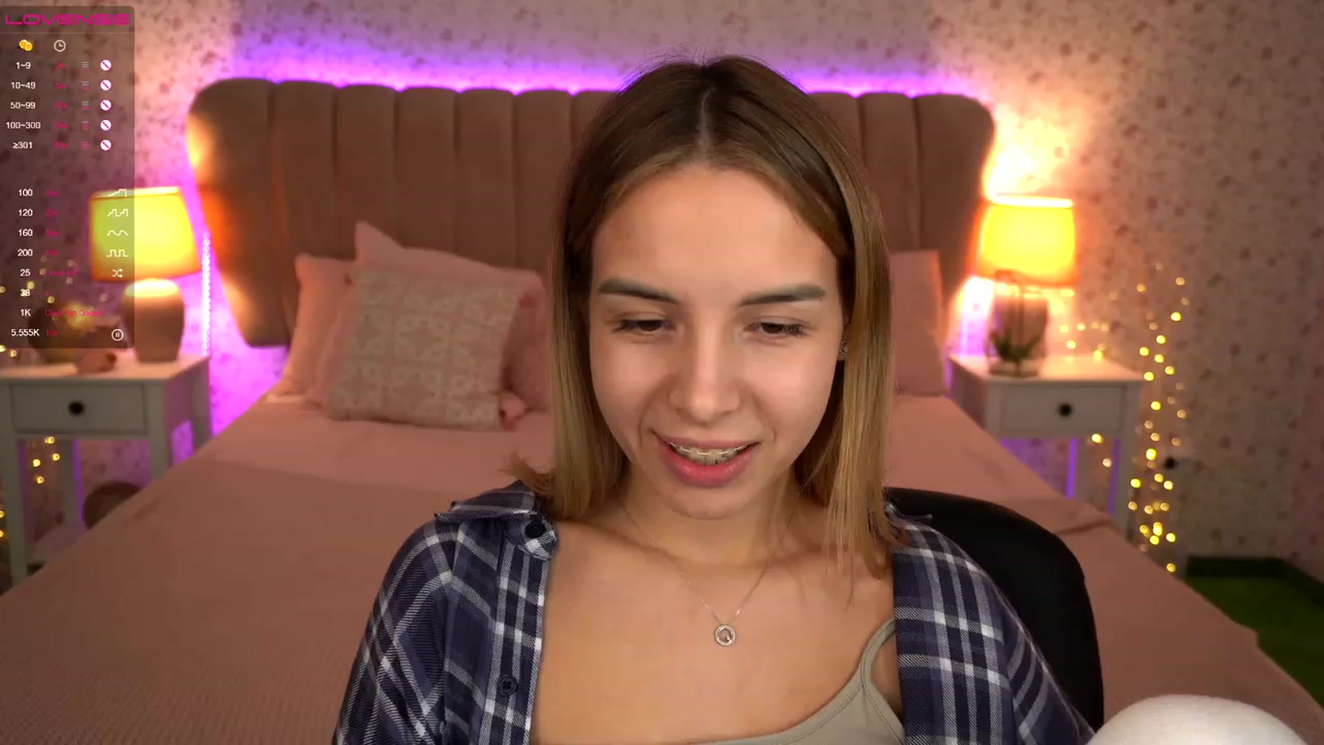Gallery image thumbnail from Tilli's myfreecams stream on, 12/06/2023, 11:16 image 9 of 20