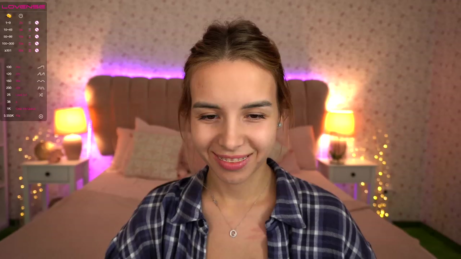 Gallery image thumbnail from Tilli's myfreecams stream on, 12/06/2023, 14:23 image 17 of 20