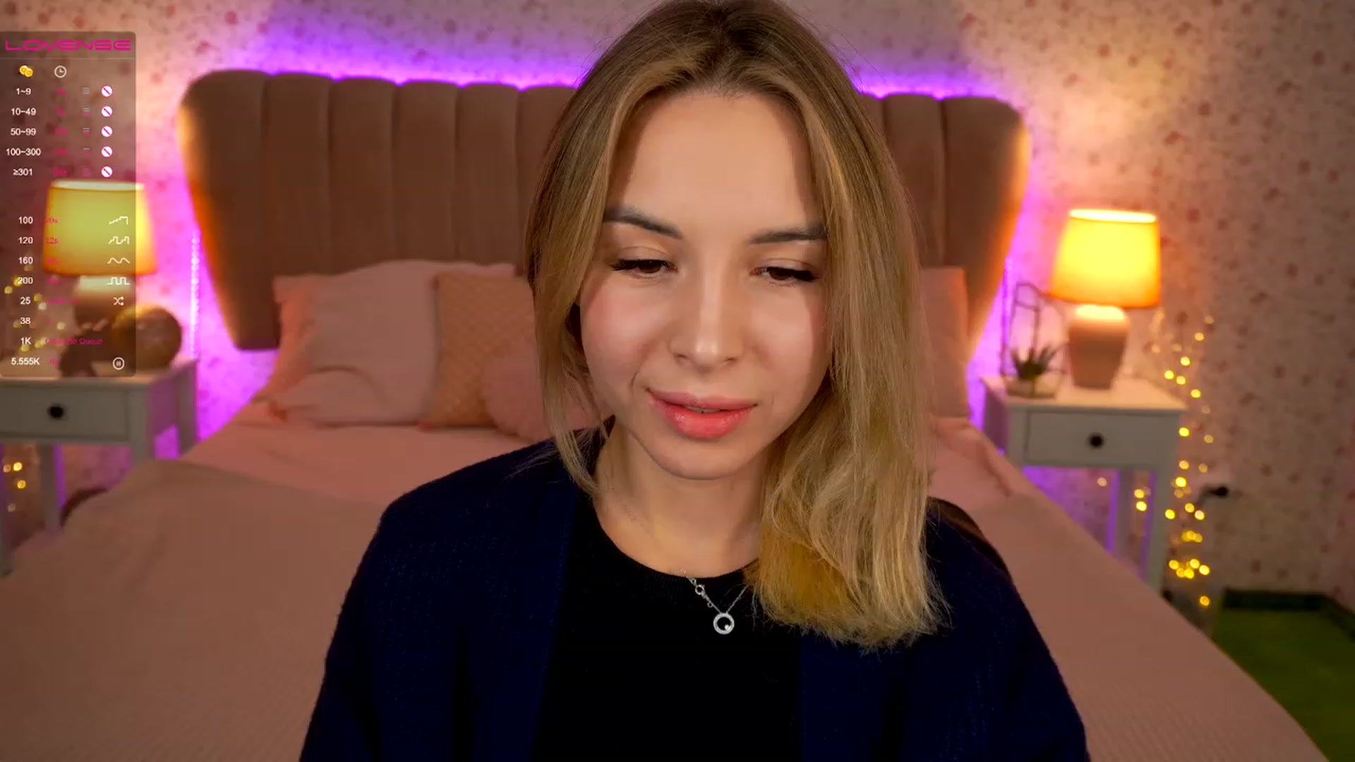 Gallery image thumbnail from Tilli's myfreecams stream on, 12/15/2023, 09:22 image 1 of 20
