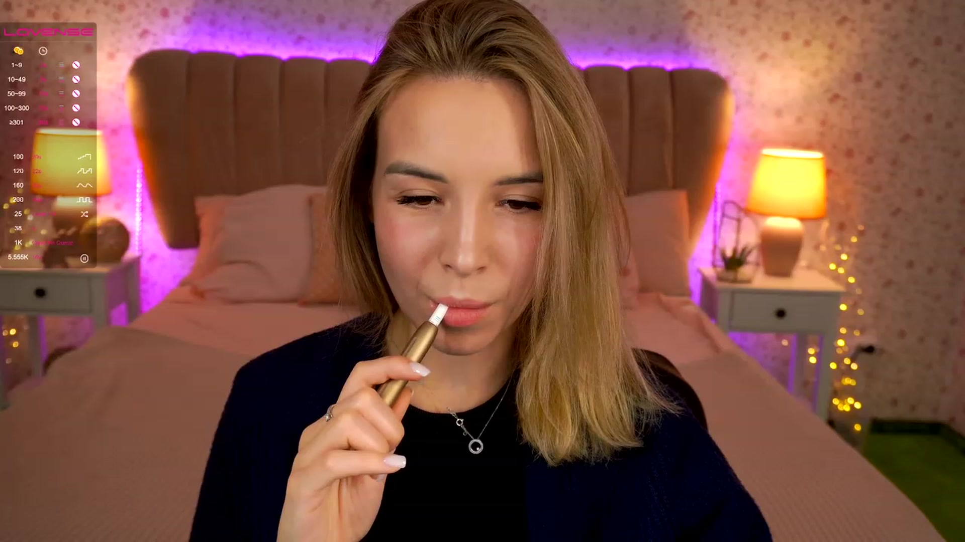 Gallery image thumbnail from Tilli's myfreecams stream on, 12/15/2023, 09:22 image 2 of 20