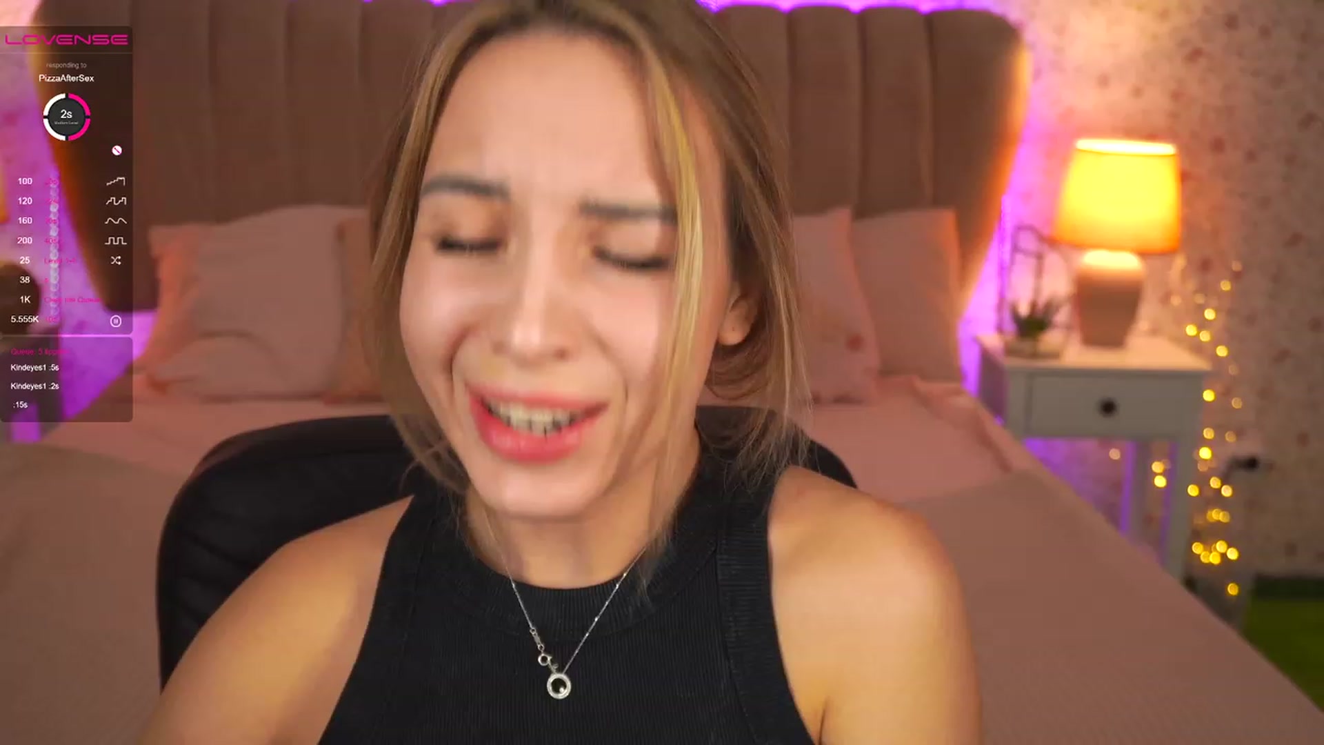 Gallery image thumbnail from Tilli's myfreecams stream on, 12/15/2023, 09:22 image 20 of 20