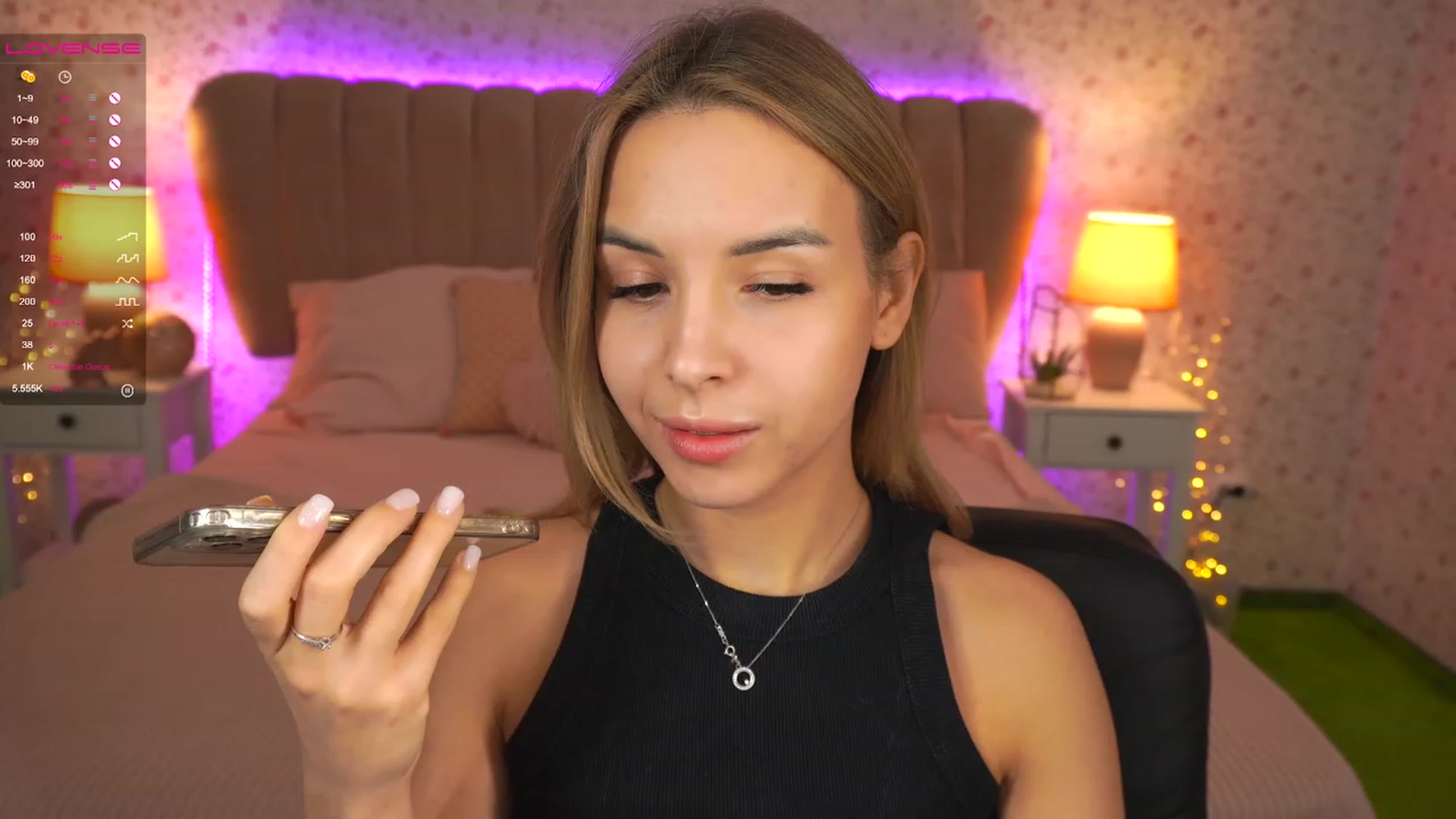 Gallery image thumbnail from Tilli's myfreecams stream on, 12/15/2023, 11:21 image 4 of 20