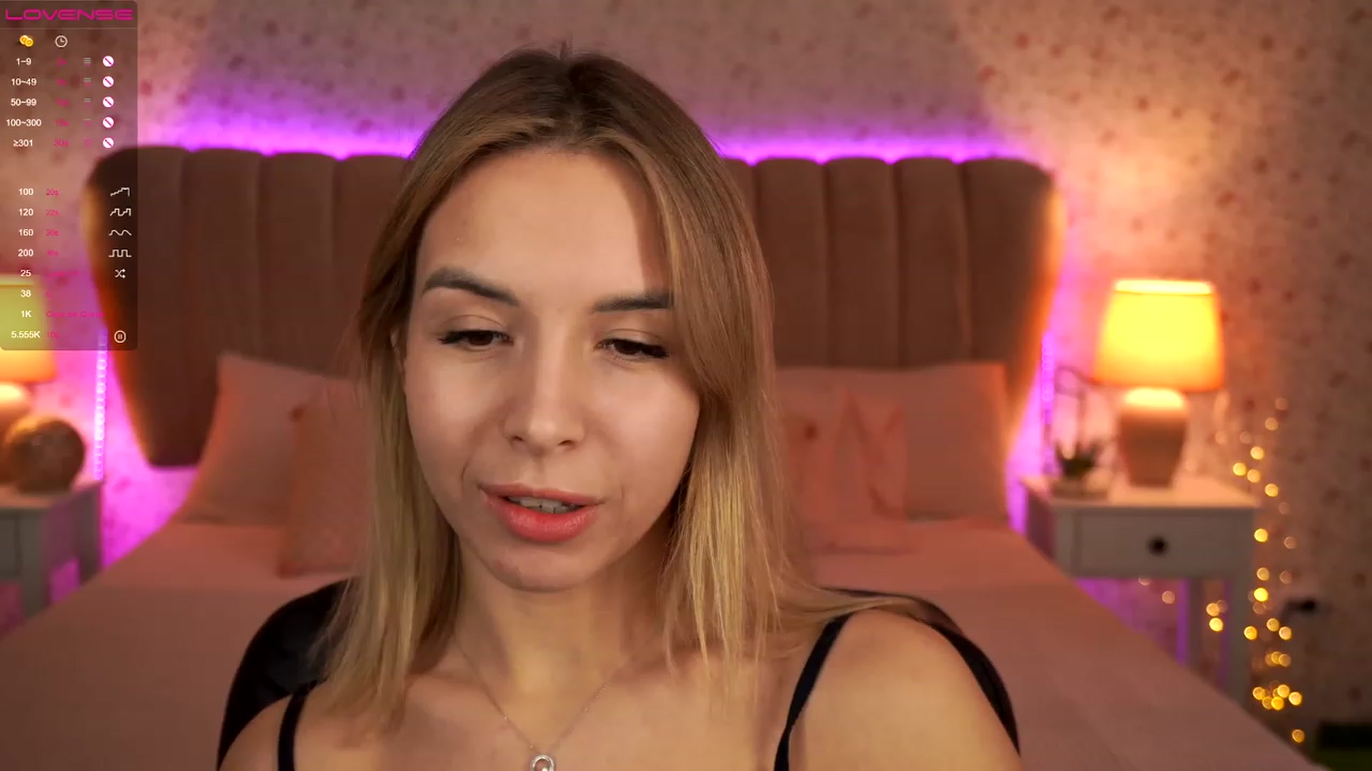 Gallery image thumbnail from Tilli's myfreecams stream on, 12/18/2023, 10:38 image 9 of 20
