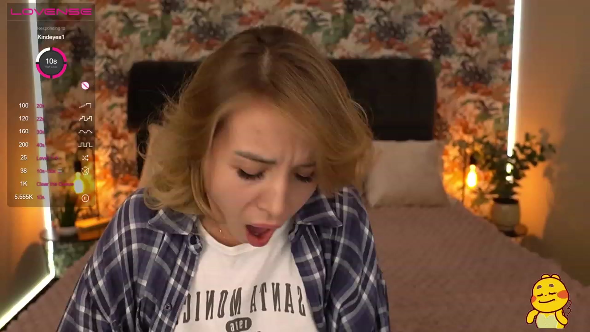 Gallery image thumbnail from Tilli's myfreecams stream on, 12/20/2023, 09:42 image 19 of 20