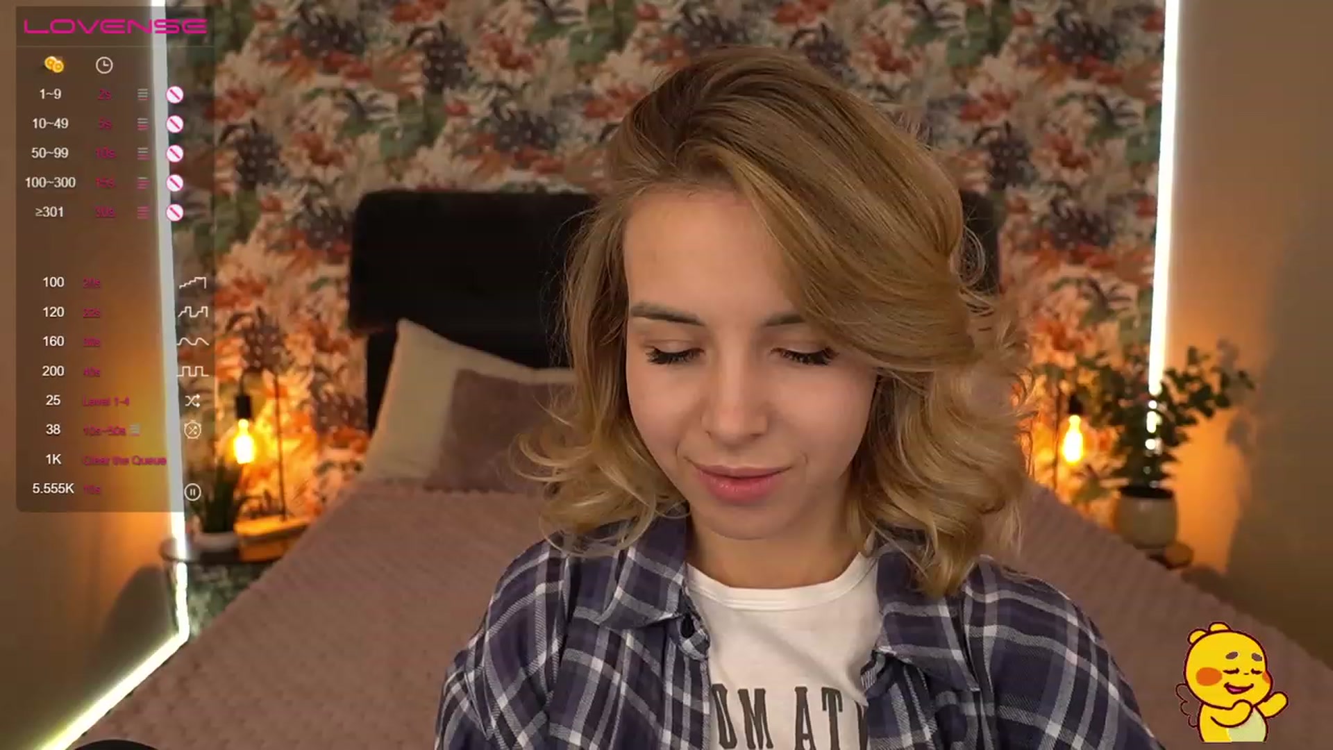 Gallery image thumbnail from Tilli's myfreecams stream on, 12/20/2023, 11:09 image 6 of 20