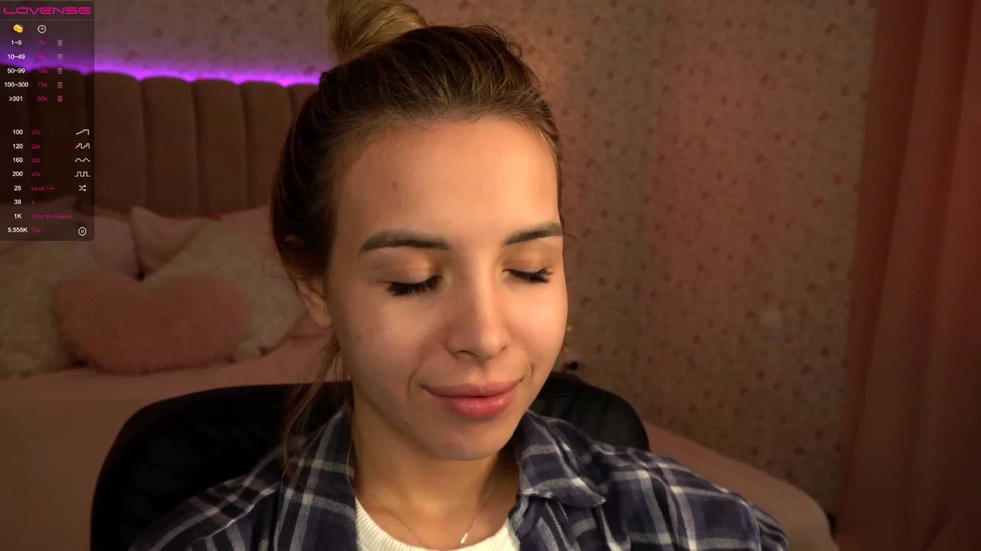 Gallery image thumbnail from Tilli's myfreecams stream on, 12/21/2023, 10:25 image 19 of 20