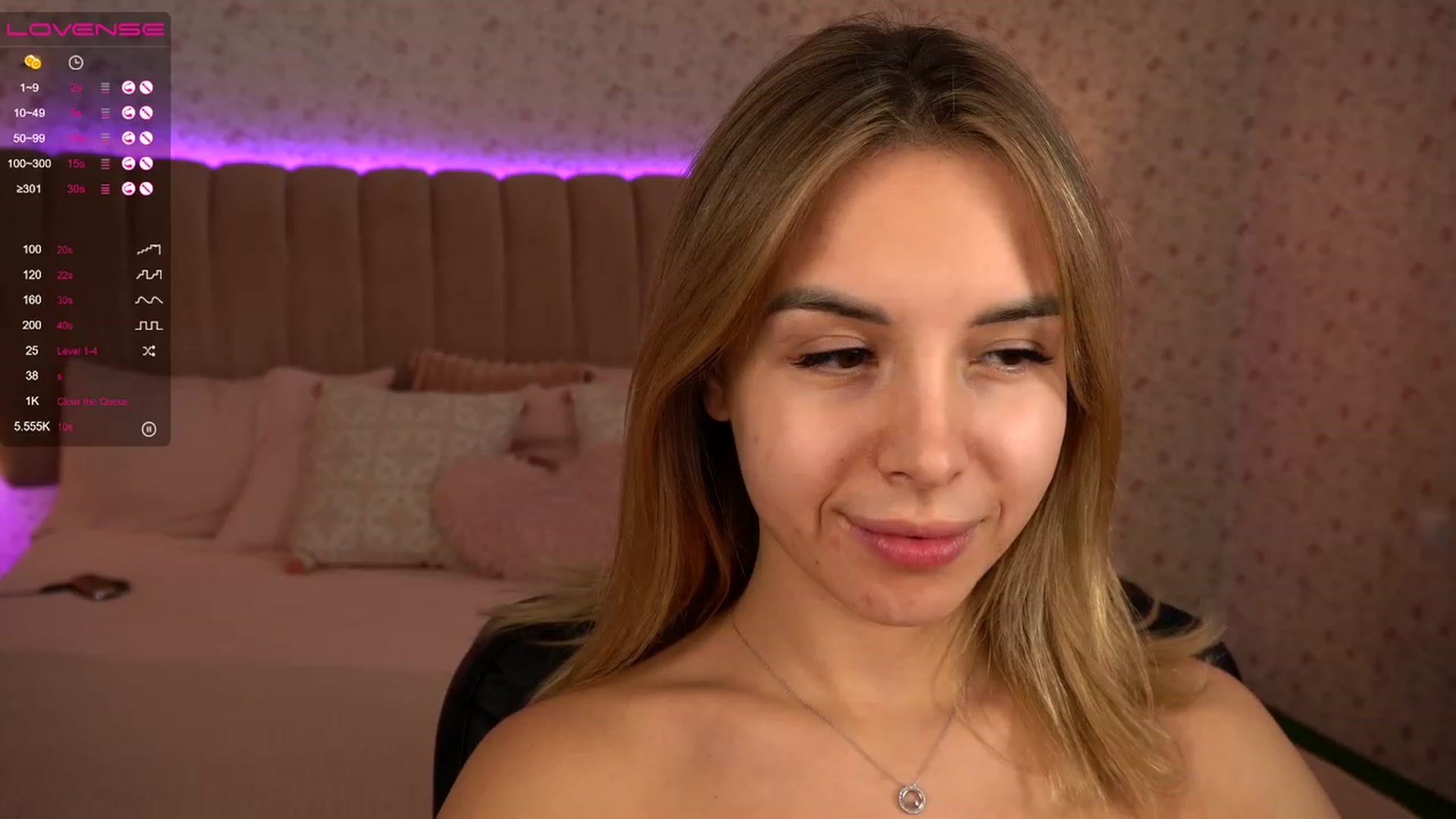 Gallery image thumbnail from Tilli's myfreecams stream on, 12/22/2023, 13:06 image 12 of 20