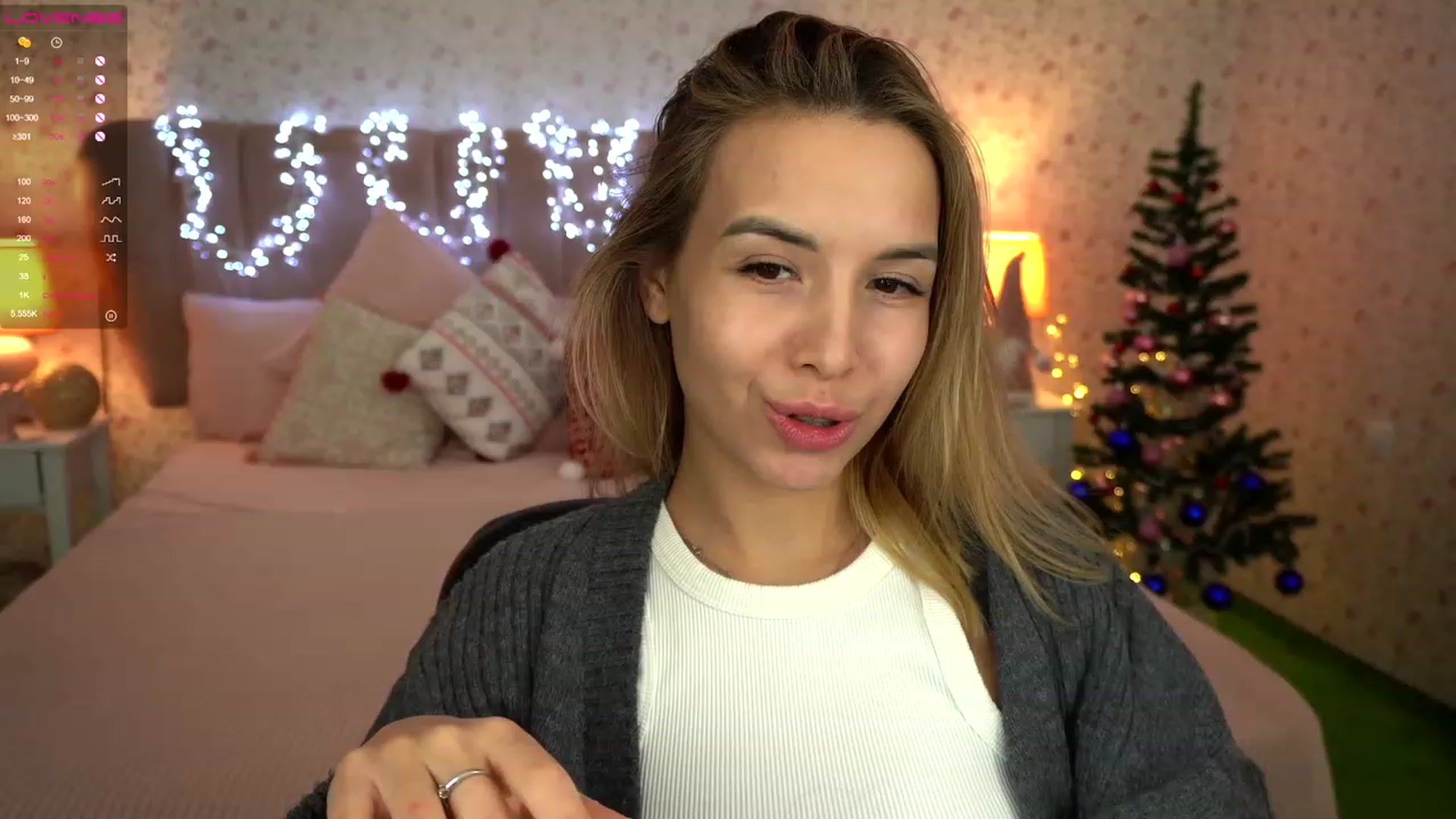 Gallery image thumbnail from Tilli's myfreecams stream on, 12/29/2023, 11:18 image 10 of 20