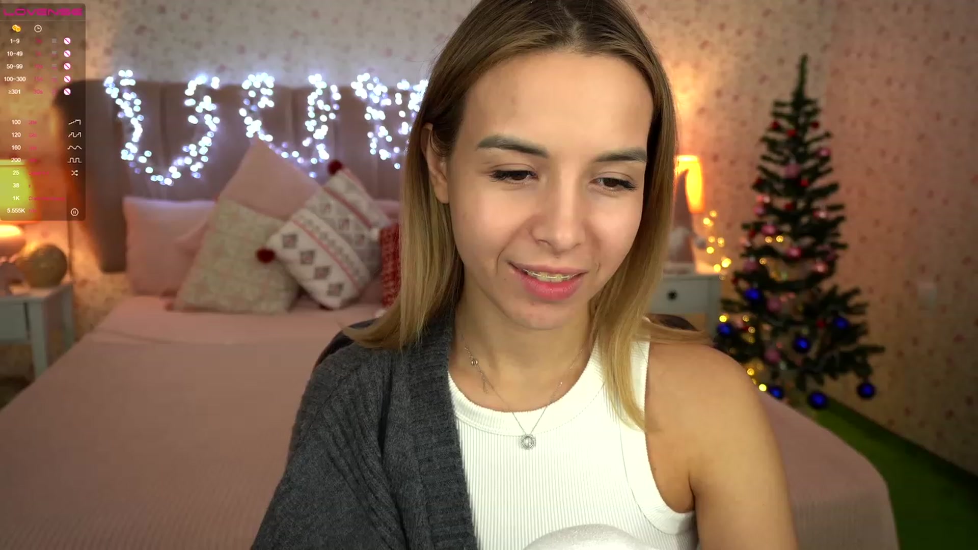 Gallery image thumbnail from Tilli's myfreecams stream on, 12/29/2023, 12:38 image 7 of 20