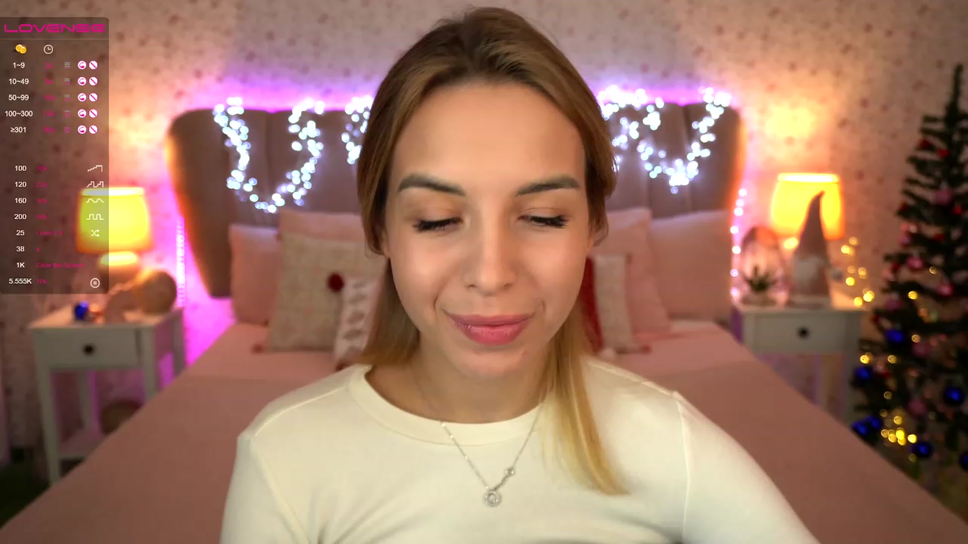 Gallery image thumbnail from Tilli's myfreecams stream on, 12/30/2023, 09:16 image 10 of 20