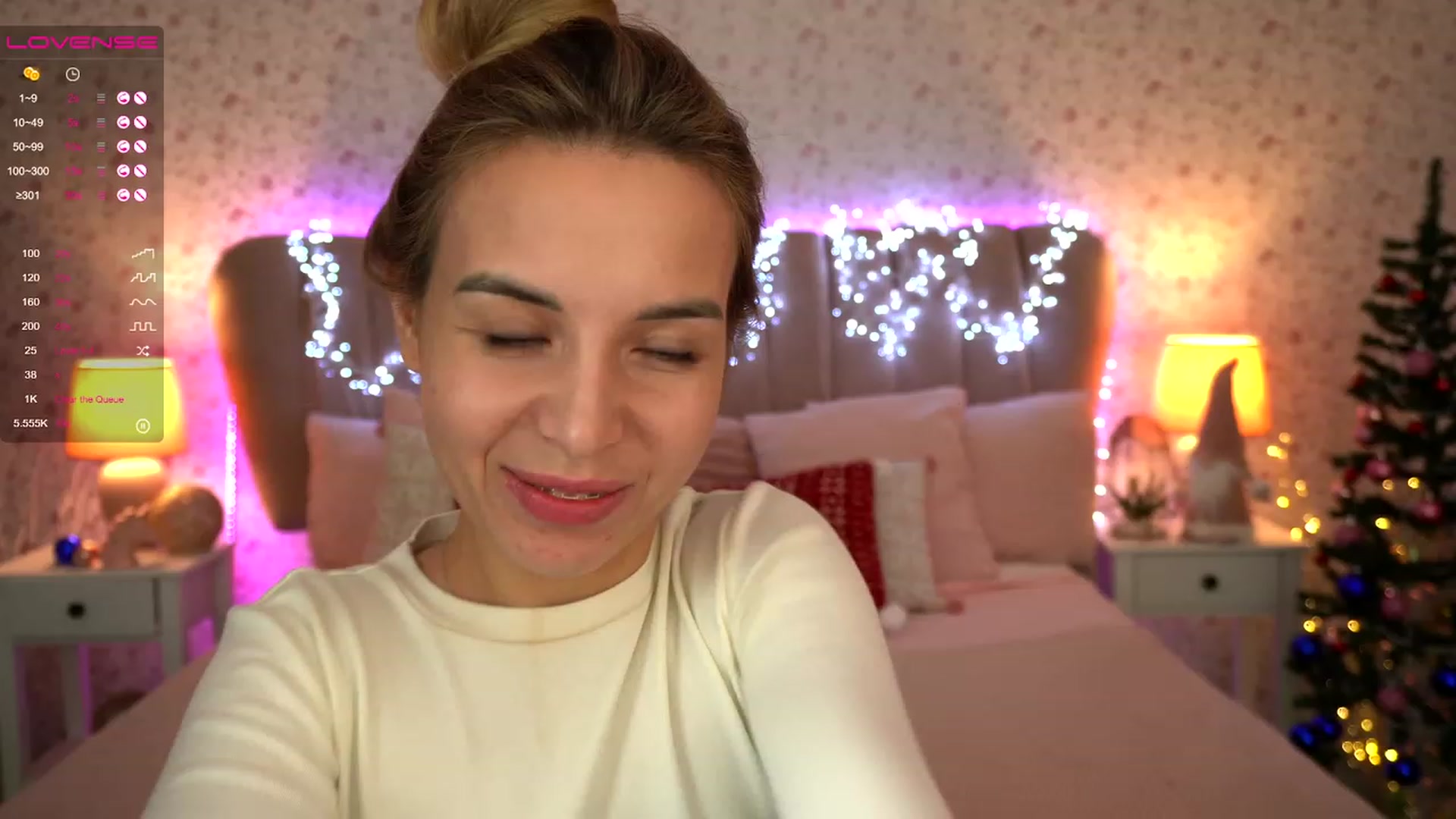 Gallery image thumbnail from Tilli's myfreecams stream on, 12/30/2023, 11:17 image 15 of 20