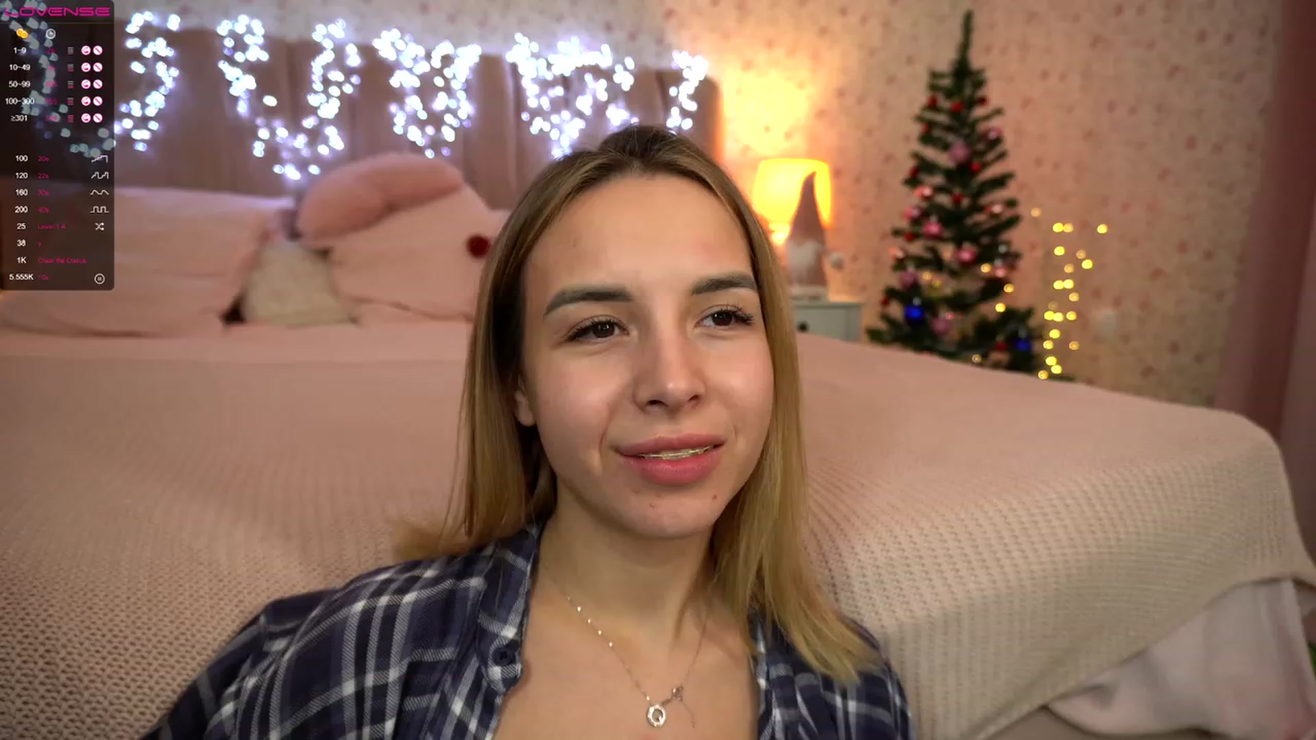 Gallery image thumbnail from Tilli's myfreecams stream on, 01/01/2024, 11:48 image 15 of 20
