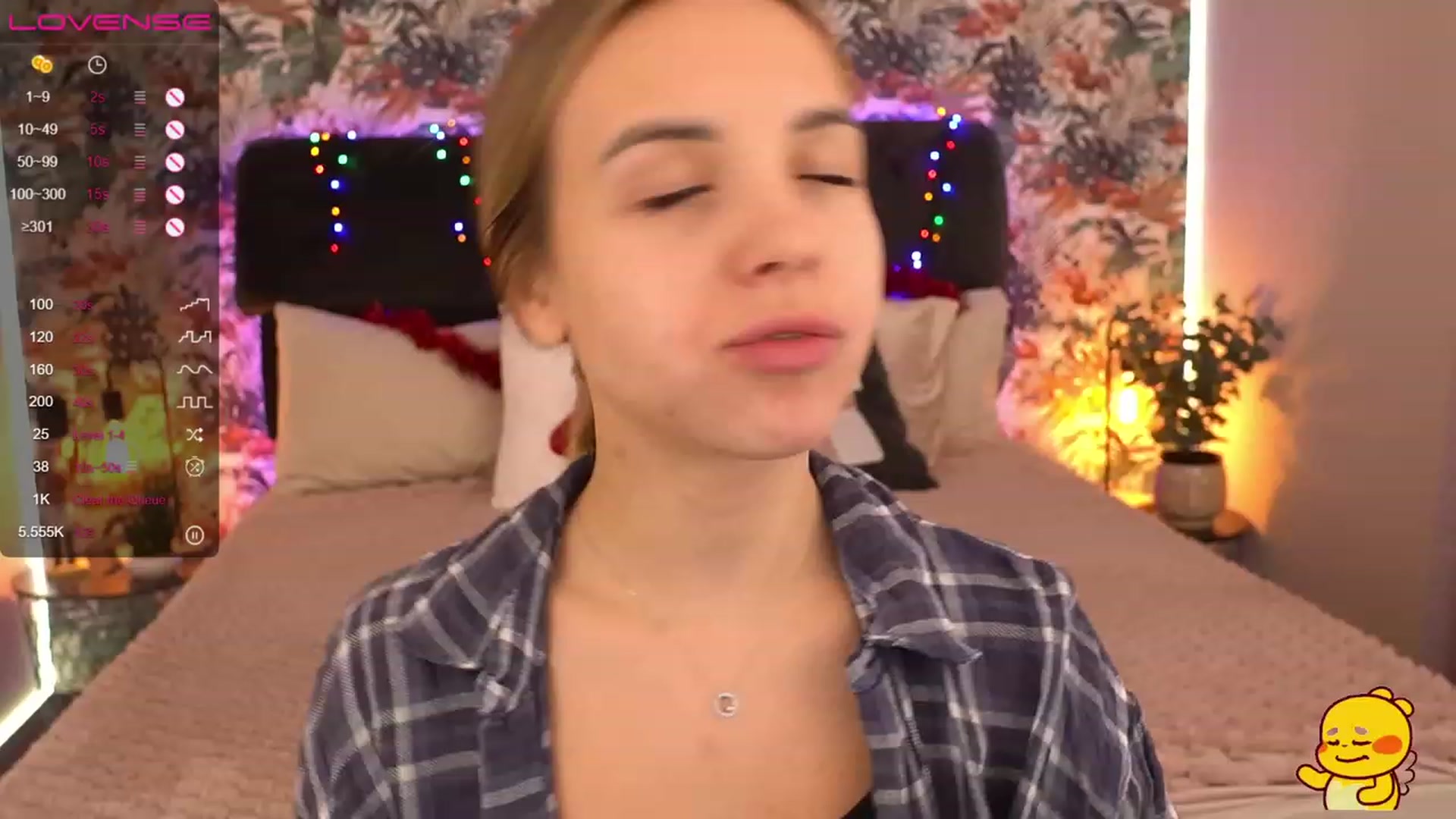 Gallery image thumbnail from Tilli's myfreecams stream on, 01/05/2024, 10:21 image 4 of 20