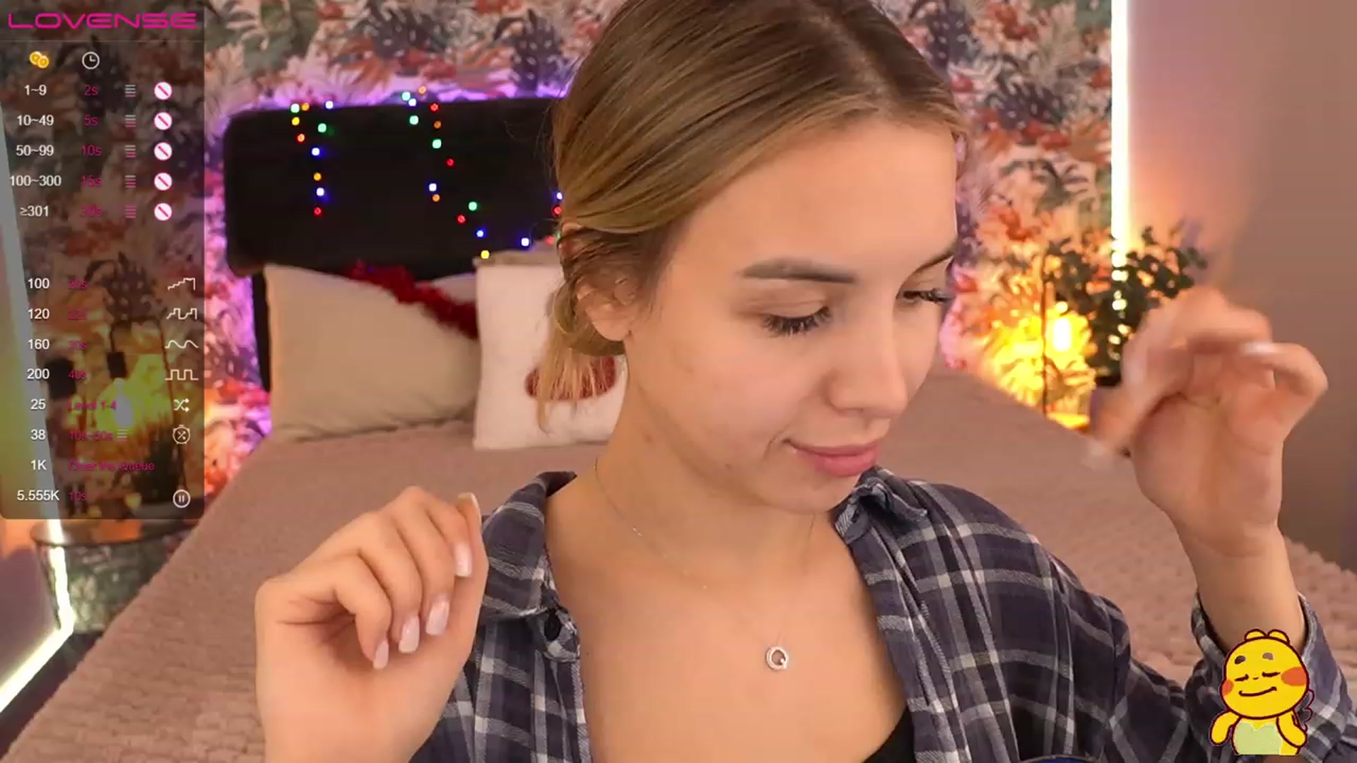 Gallery image thumbnail from Tilli's myfreecams stream on, 01/05/2024, 10:21 image 8 of 20