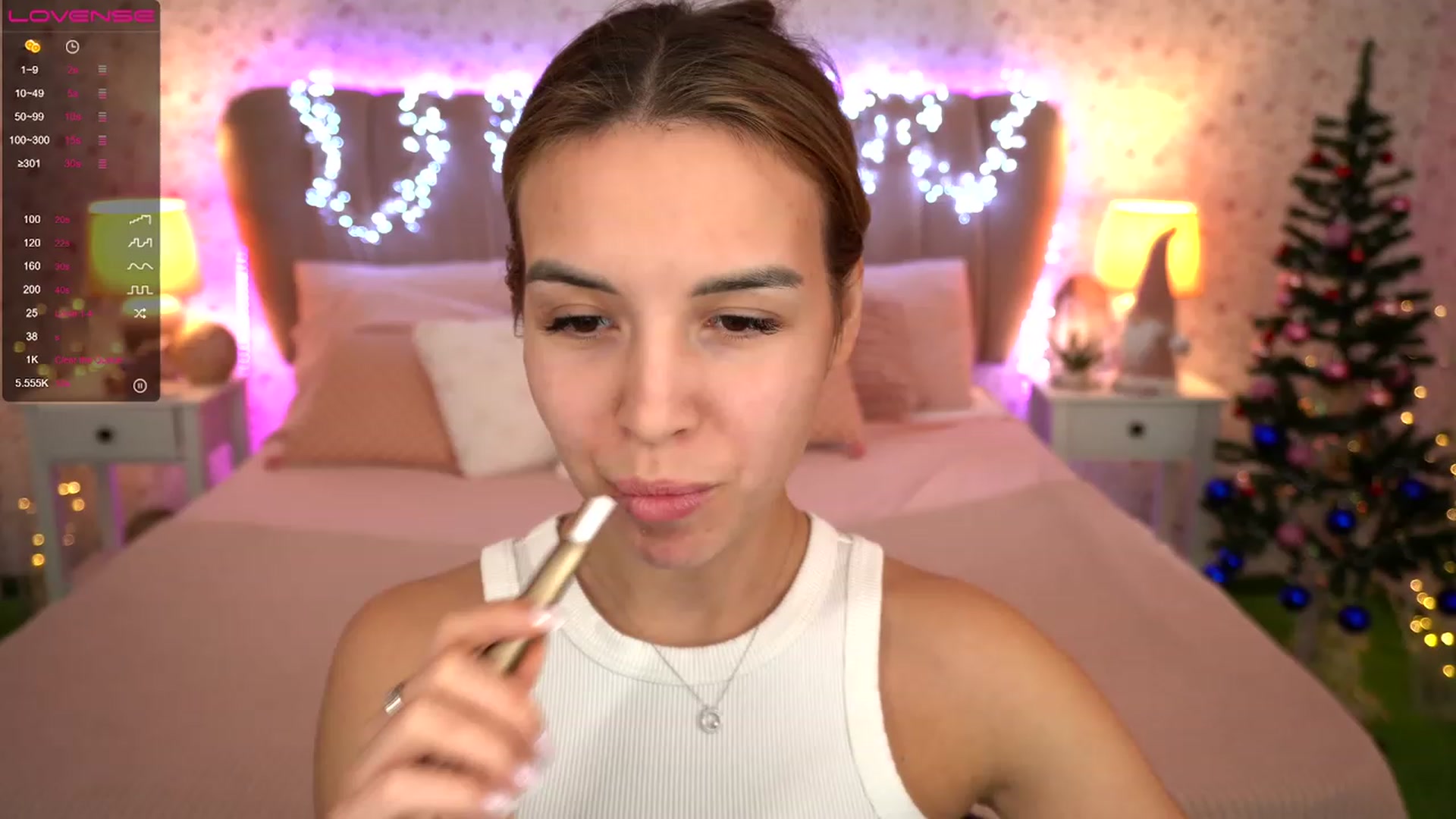 Gallery image thumbnail from Tilli's myfreecams stream on, 01/06/2024, 09:56 image 5 of 20