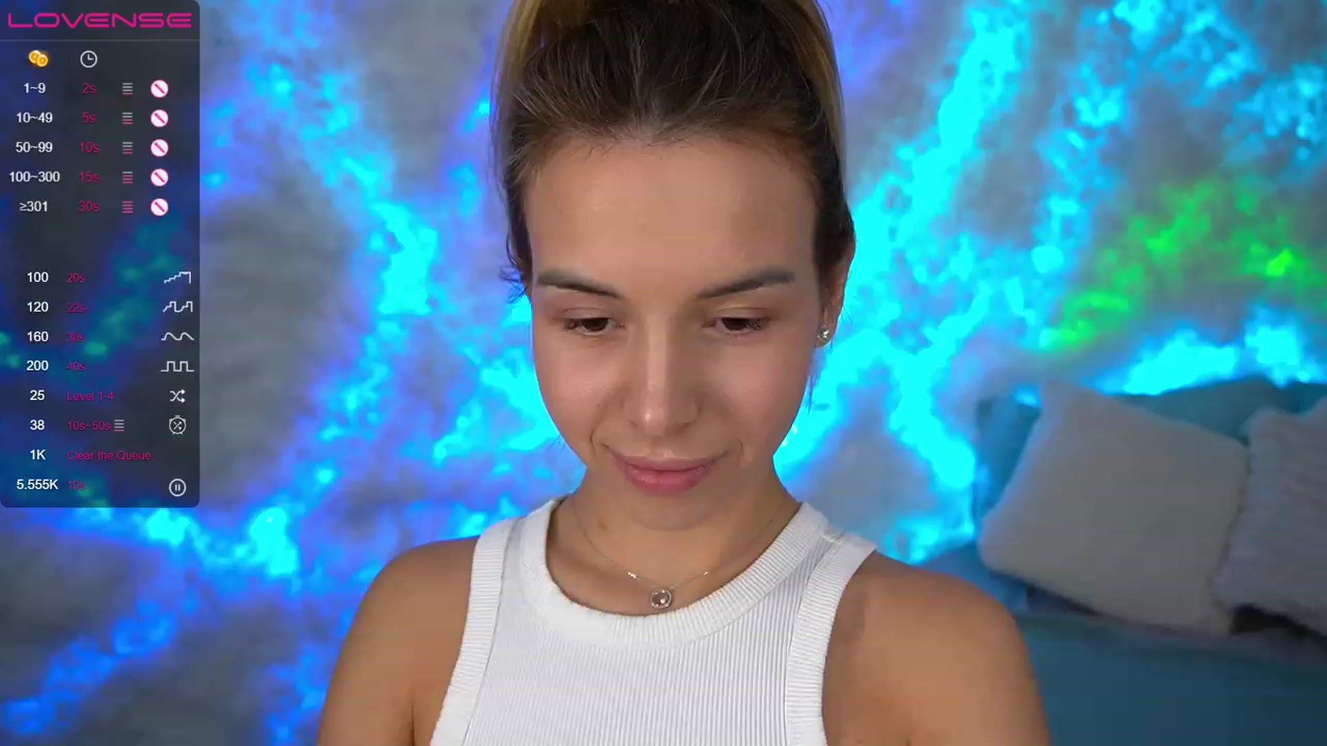 Gallery image thumbnail from Tilli's myfreecams stream on, 01/27/2024, 10:27 image 14 of 20