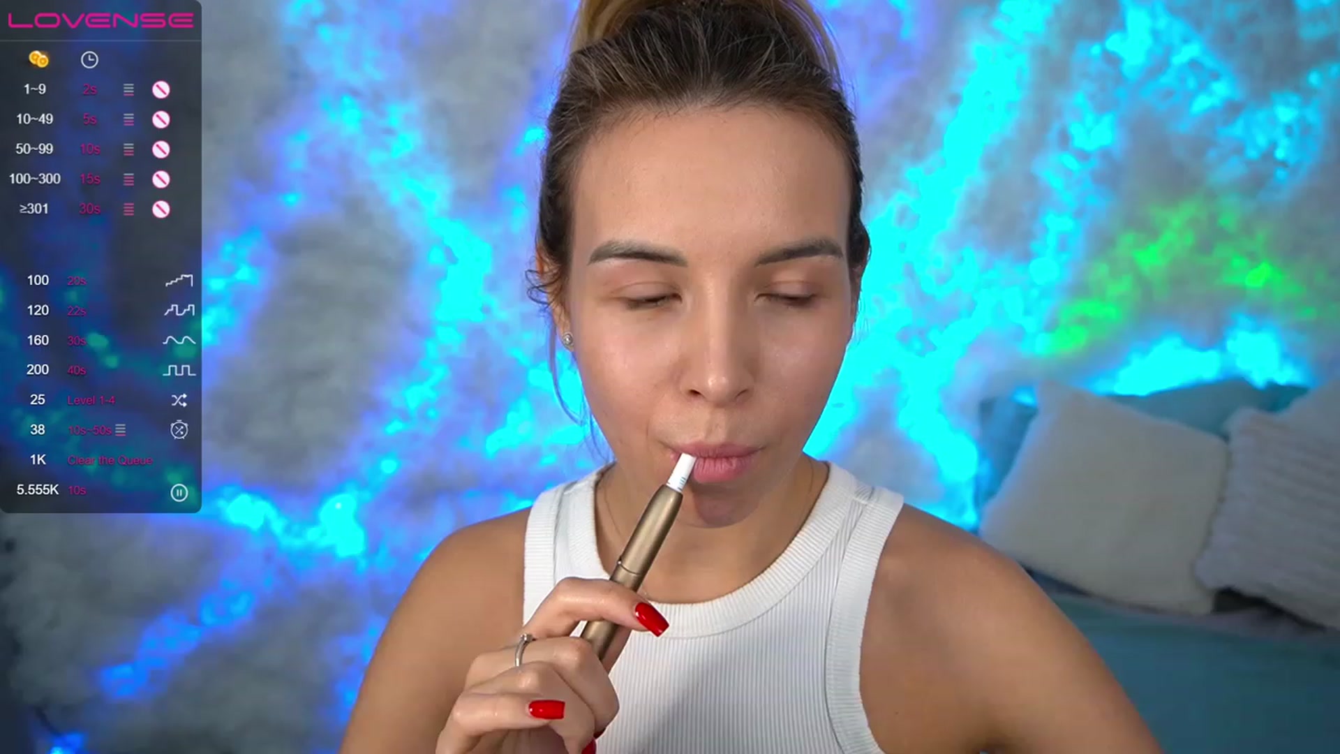 Gallery image thumbnail from Tilli's myfreecams stream on, 01/27/2024, 10:43 image 6 of 20