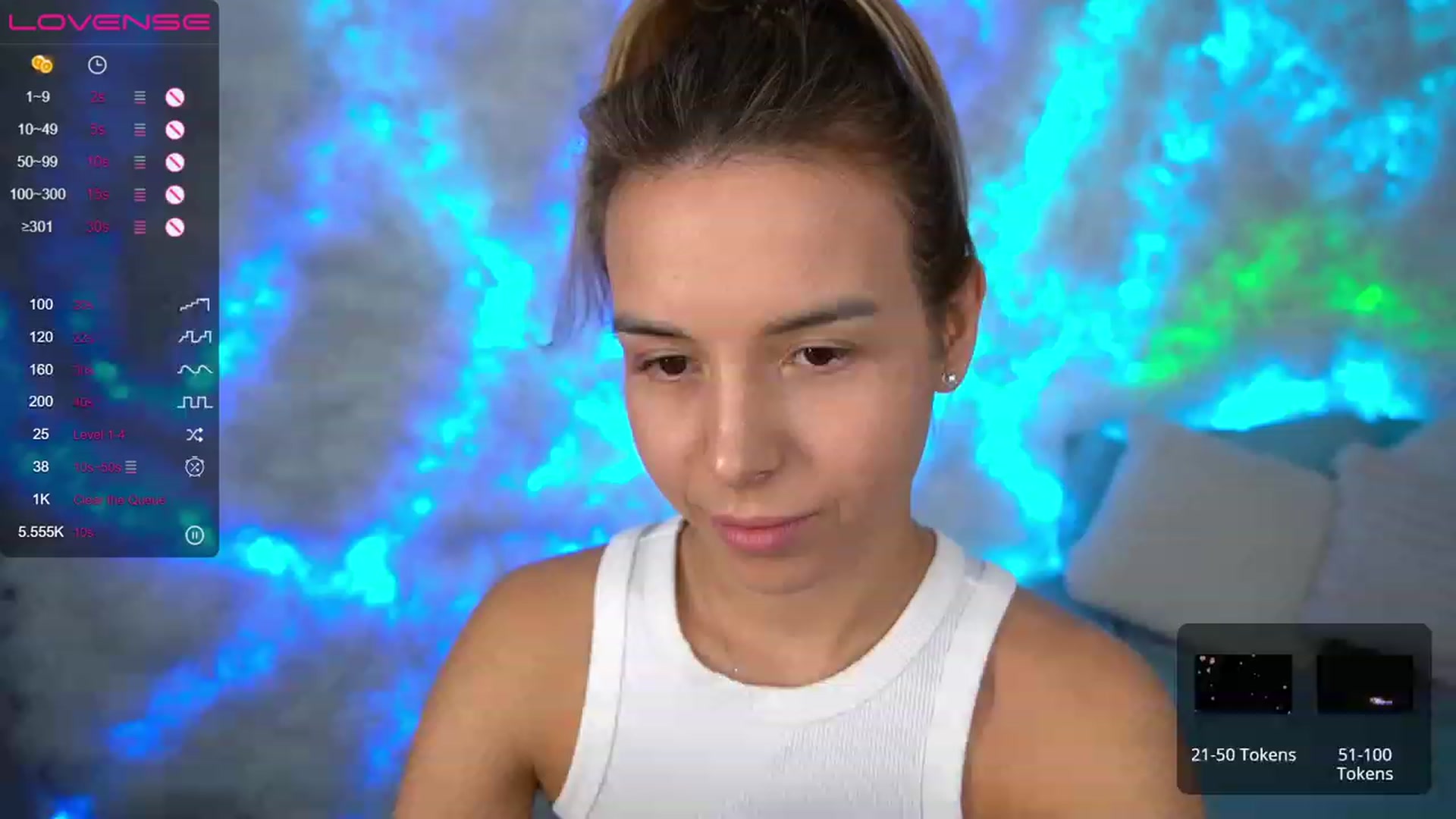 Gallery image thumbnail from Tilli's myfreecams stream on, 01/27/2024, 10:43 image 18 of 20