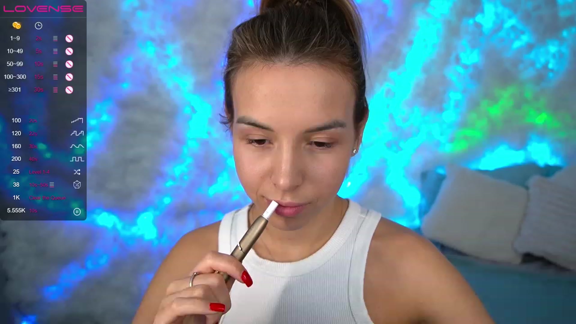 Gallery image thumbnail from Tilli's myfreecams stream on, 01/27/2024, 10:43 image 3 of 20