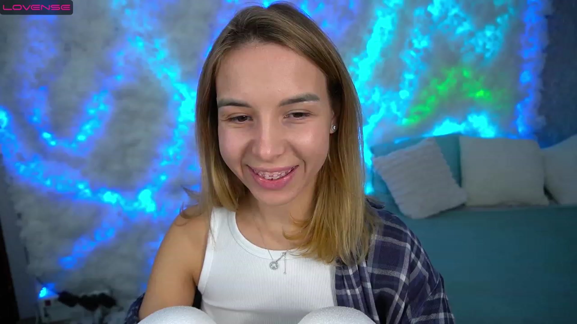 Gallery image thumbnail from Tilli's myfreecams stream on, 01/29/2024, 11:49 image 4 of 20