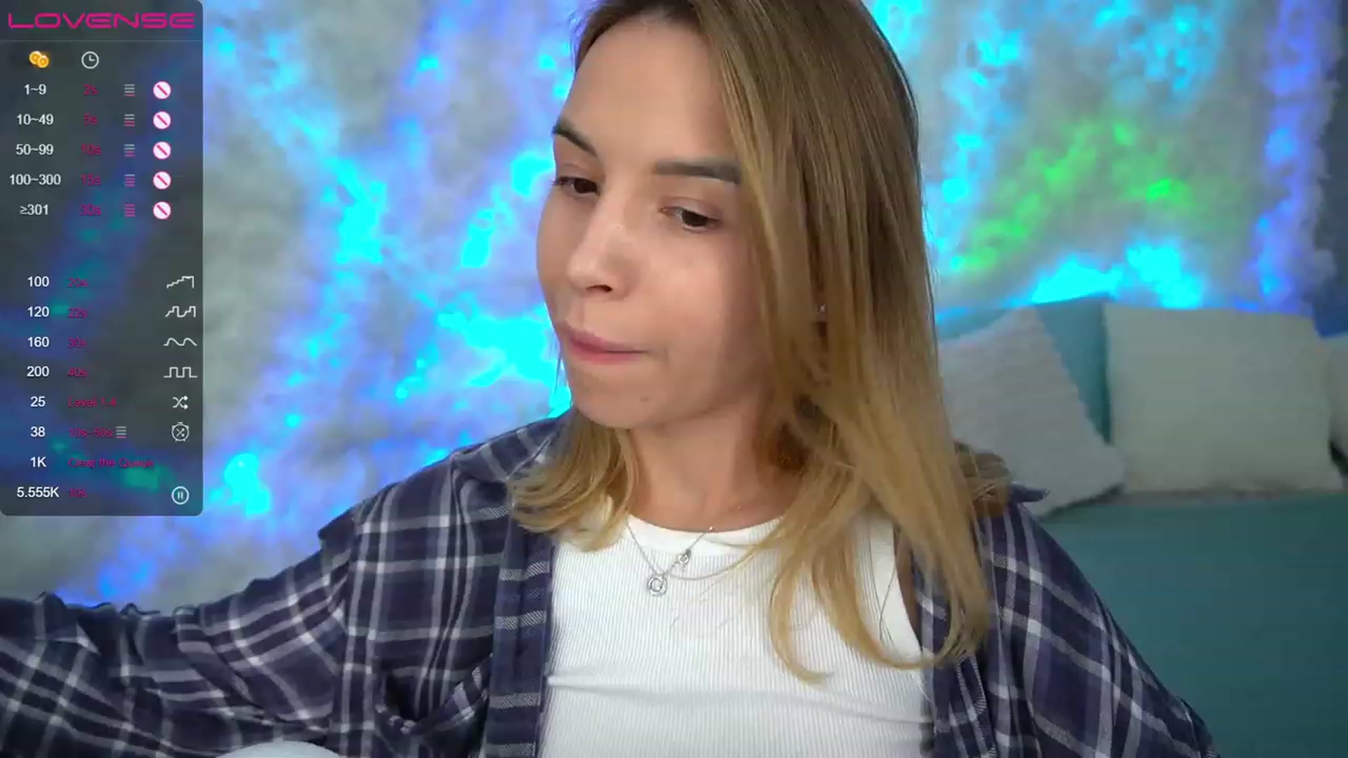 Gallery image thumbnail from Tilli's myfreecams stream on, 01/29/2024, 13:25 image 8 of 20