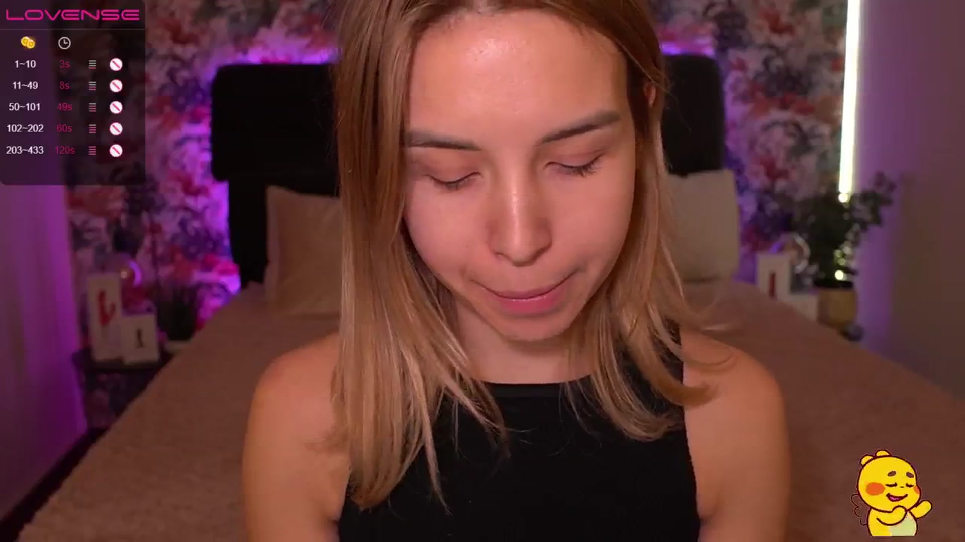 Gallery image thumbnail from Tilli's myfreecams stream on, 02/12/2024, 10:38 image 7 of 20