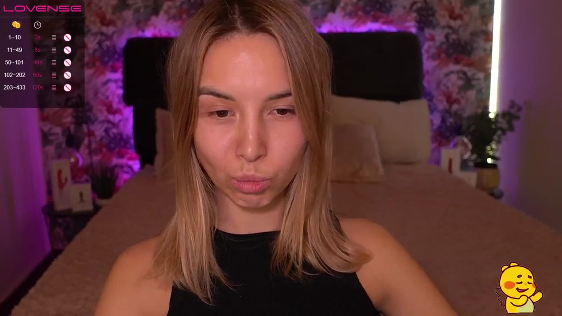 Gallery image thumbnail from Tilli's myfreecams stream on, 02/12/2024, 10:38 image 16 of 20